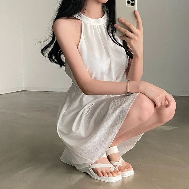 Ying Fashion shop 韓系chic 夏季法式 溫柔甜美洋裝 繞頸圓領 削肩連衣裙 設計感 綁帶收腰 連衣裙