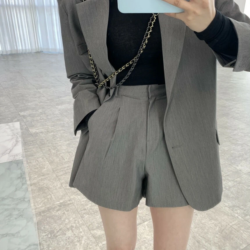 Ying Fashion Shop 韓系chic 法式優雅 氣質翻領 寬鬆西裝外套 高腰闊腿褲 寬褲 西裝短褲 兩件套裝