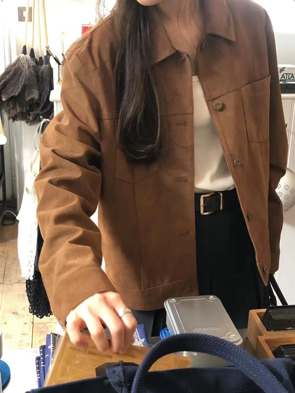 Ying Fashion Shop 高級感 復古鹿皮絨外套 簡約通勤 翻領雙口袋 鹿皮絨外套 工裝風外套
