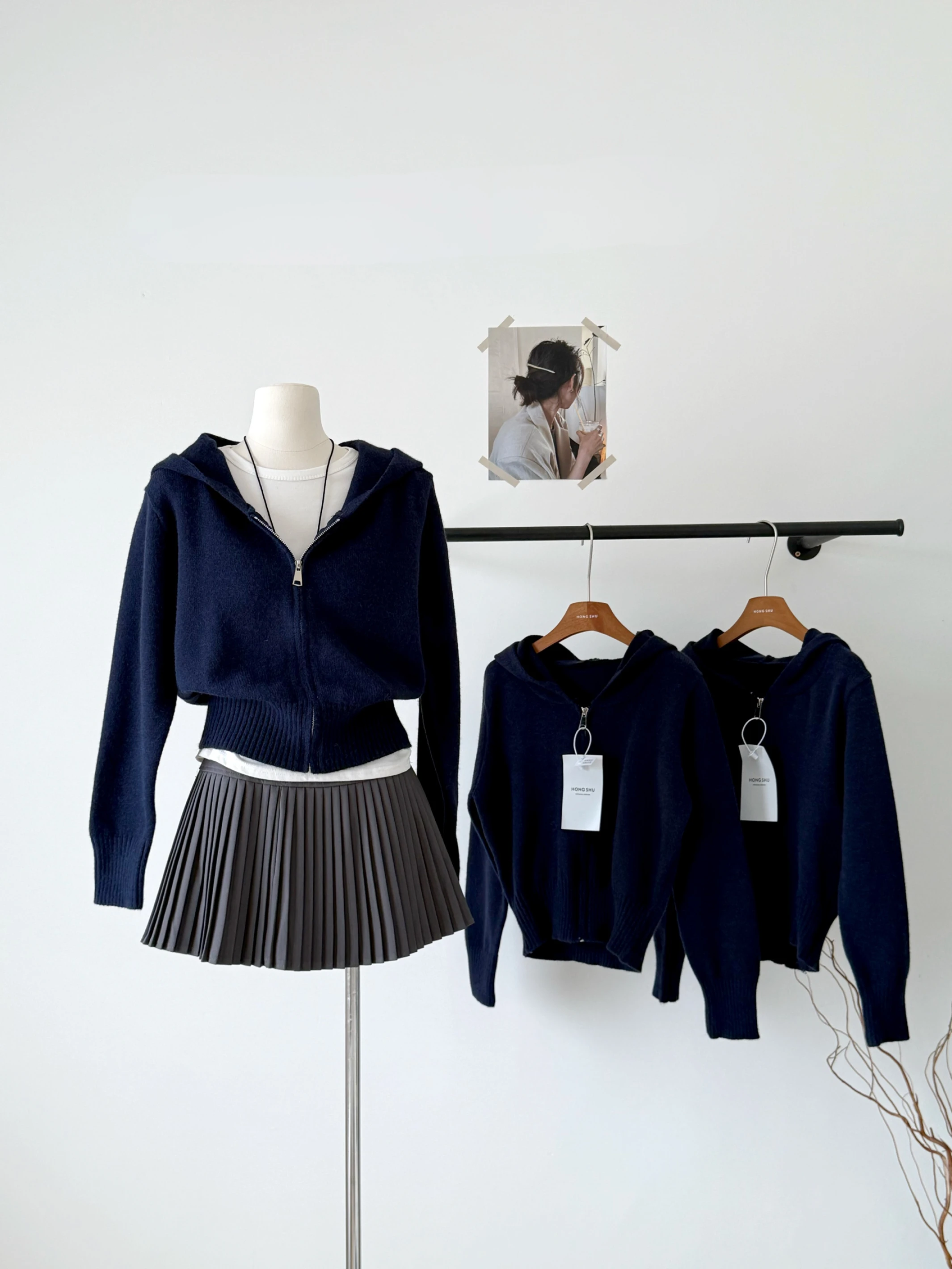 Ying Fashion Shop 網紅同款 針織開衫外套 氣質藏藍色 超顯白針織外套 連帽針織外套