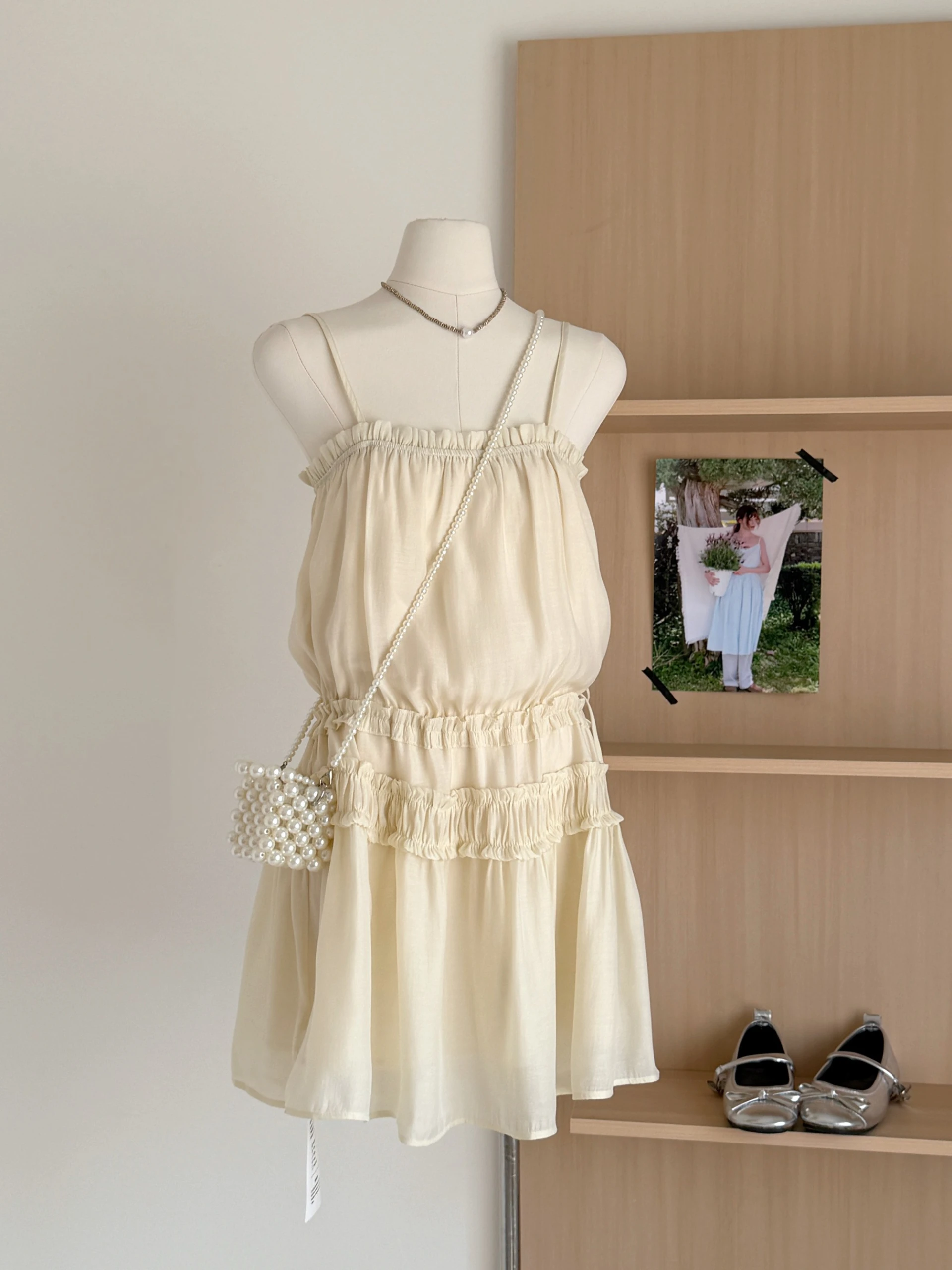 Ying Fashion Shop 趙露思同款 木耳邊吊帶裙 氣質吊帶洋裝 溫柔垂感A字連衣裙 熱銷必備
