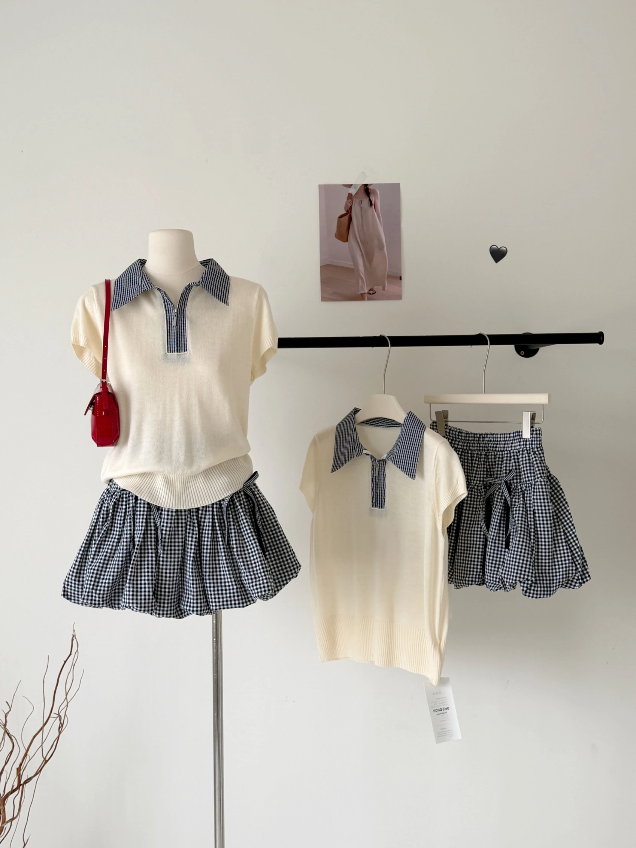 Ying Fashion Shop 格紋拼接翻領針織上衣 短袖針織衫 黑白花苞短裙 甜美兩件套 MIU系 兩件式套裝