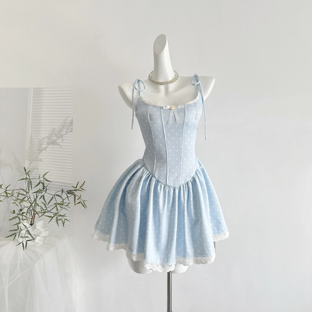 Ying Fashion Shop 復古純慾連衣裙 流行點點洋裝 約會短洋裝 吊帶連衣裙 甜美吊帶洋裝