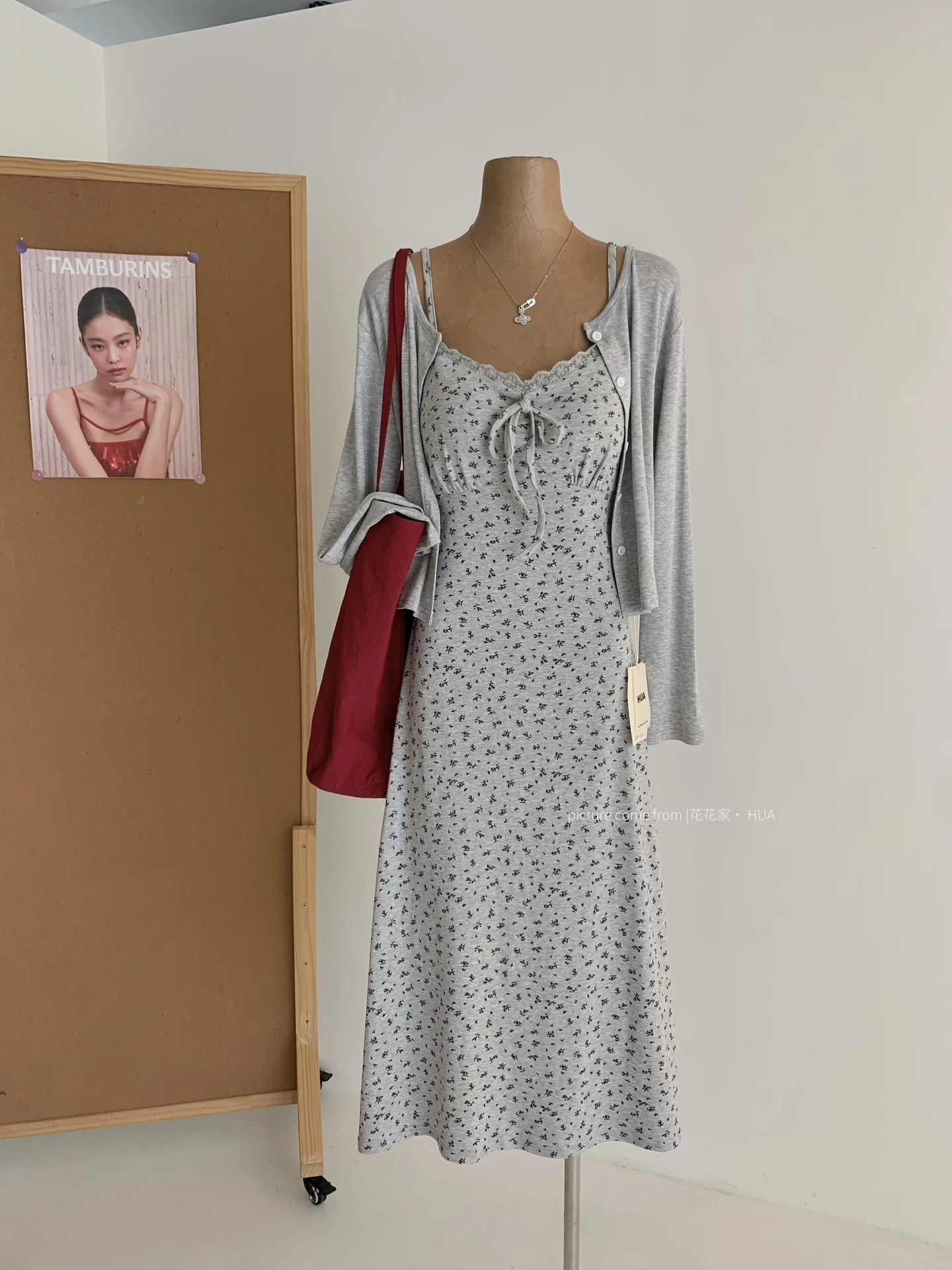Ying Fashion Shop 溫柔氛圍感 甜美碎花吊帶洋裝+防曬披肩 收腰顯瘦 兩件式套裝