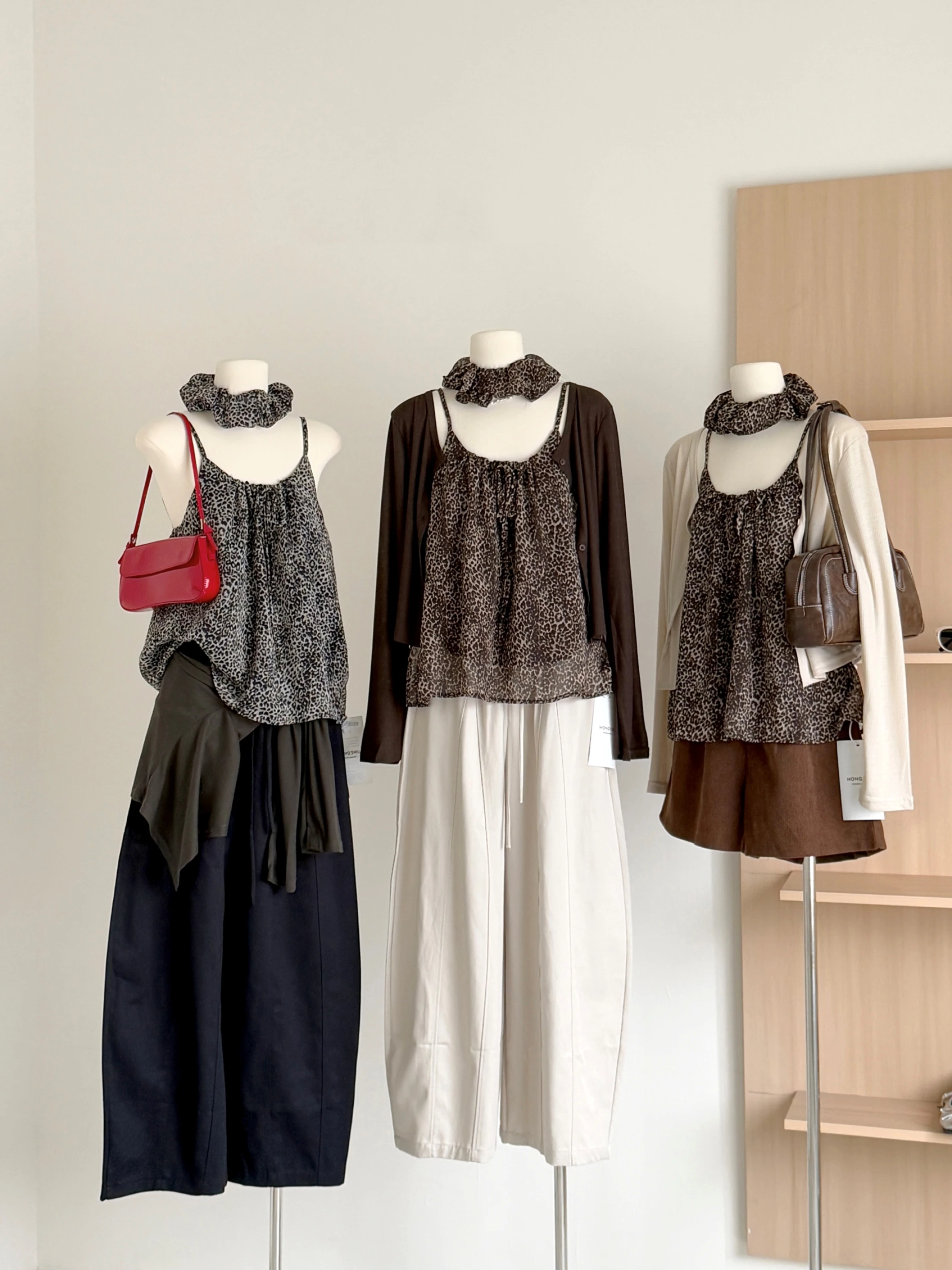 Ying Fashion Shop 復古豹紋吊帶背心 秋季必備 吊帶上衣 低調豹紋 純色豹紋上衣 開衫外套 兩件套