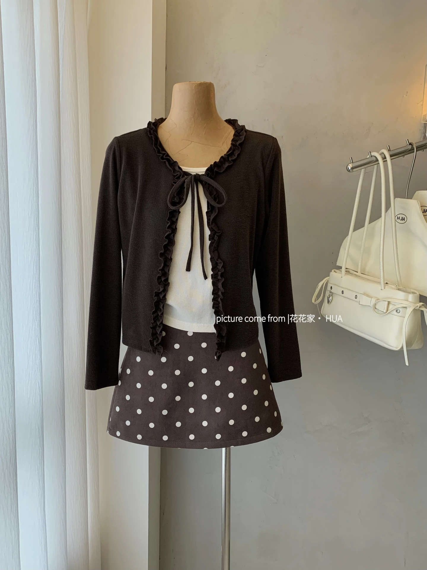 Ying Fashion Shop 假兩件拼接長袖上衣 木耳邊小罩衫 打底上衣 假兩件上衣