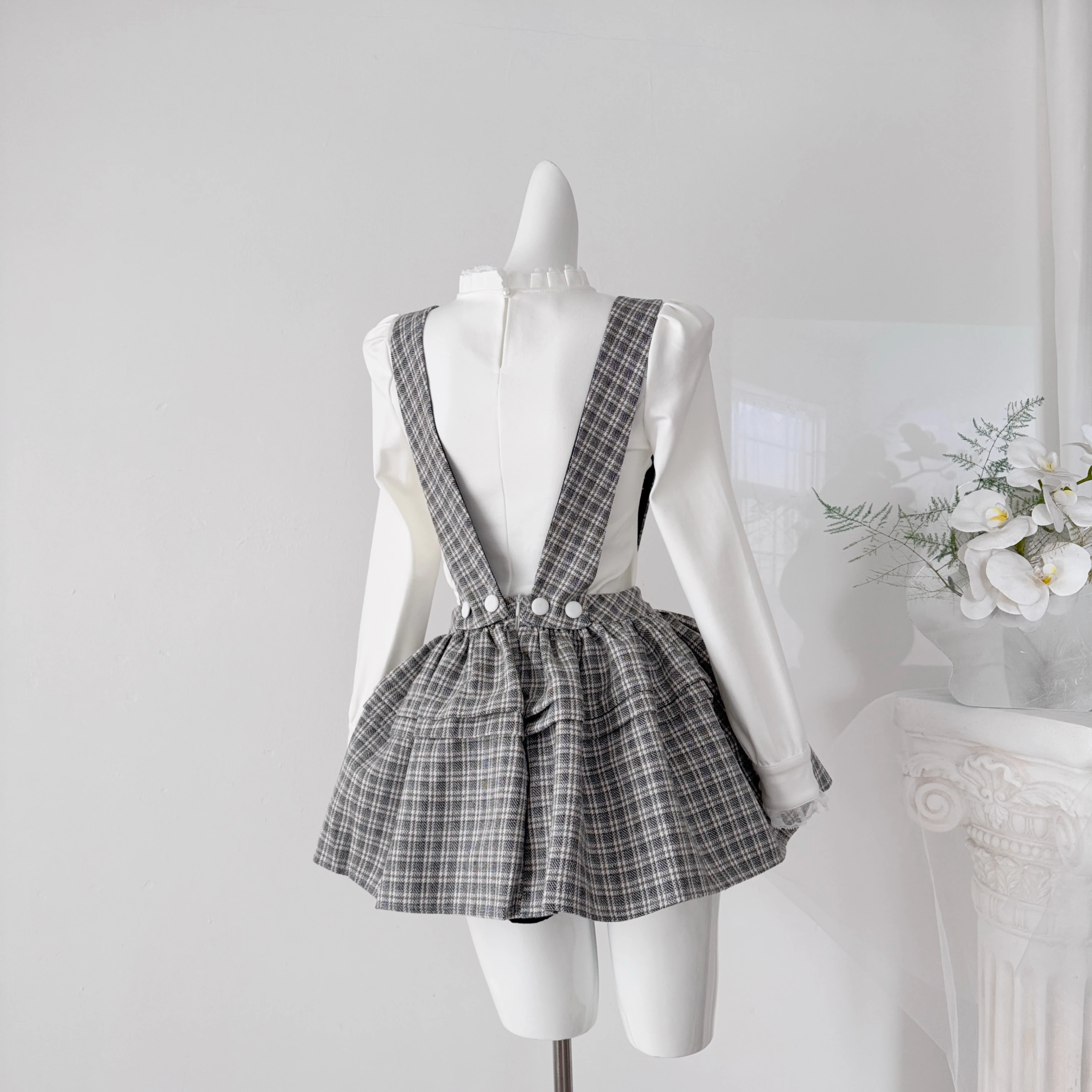 Ying Fashion Shop 超重工!甜美系 立體剪裁毛呢 娃娃背帶裙套裝 兩件式套裝