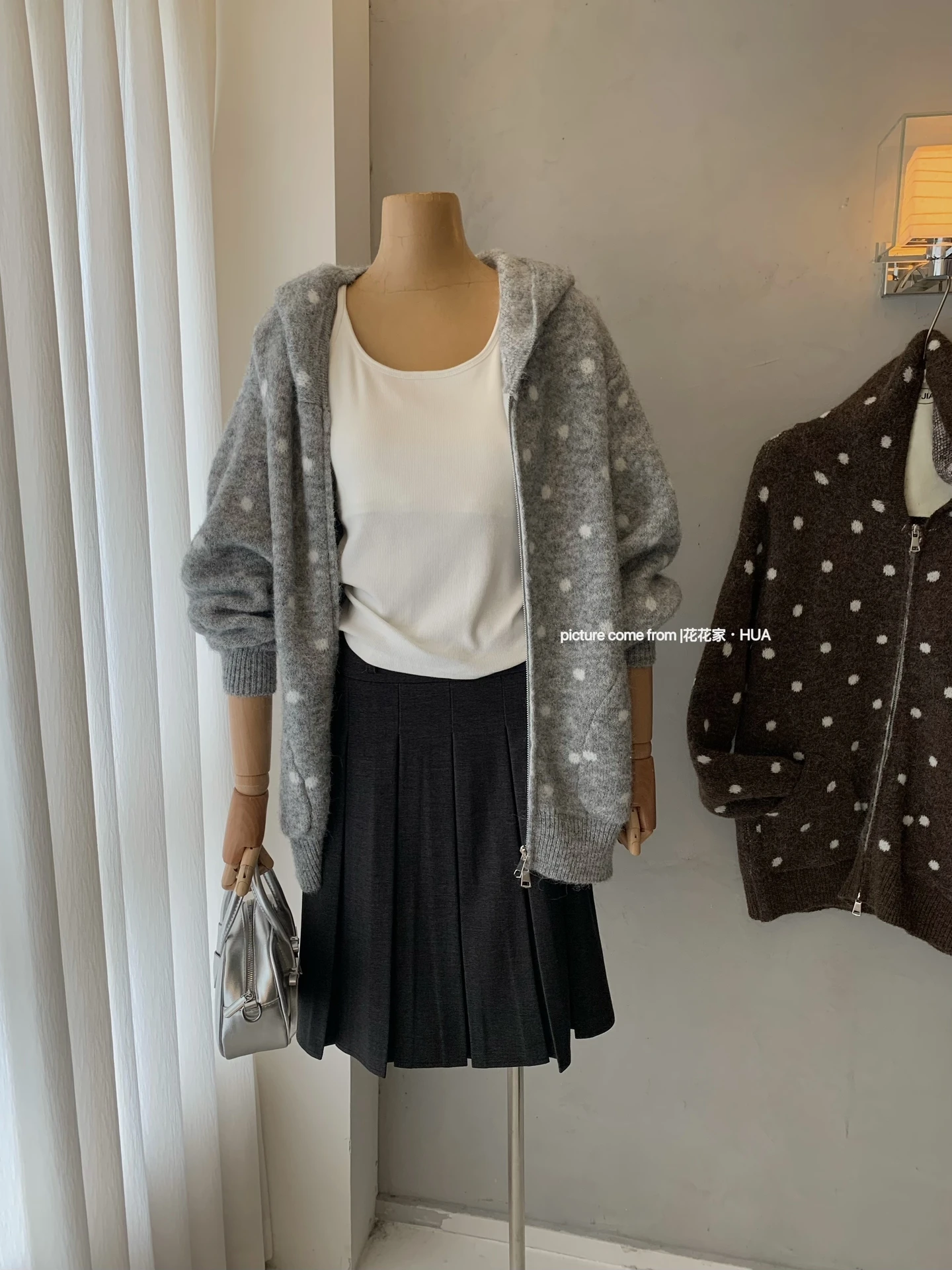 Ying Fashion Shop 慵懶風 點點連帽開衫外套 寬鬆百搭 針織連帽外套
