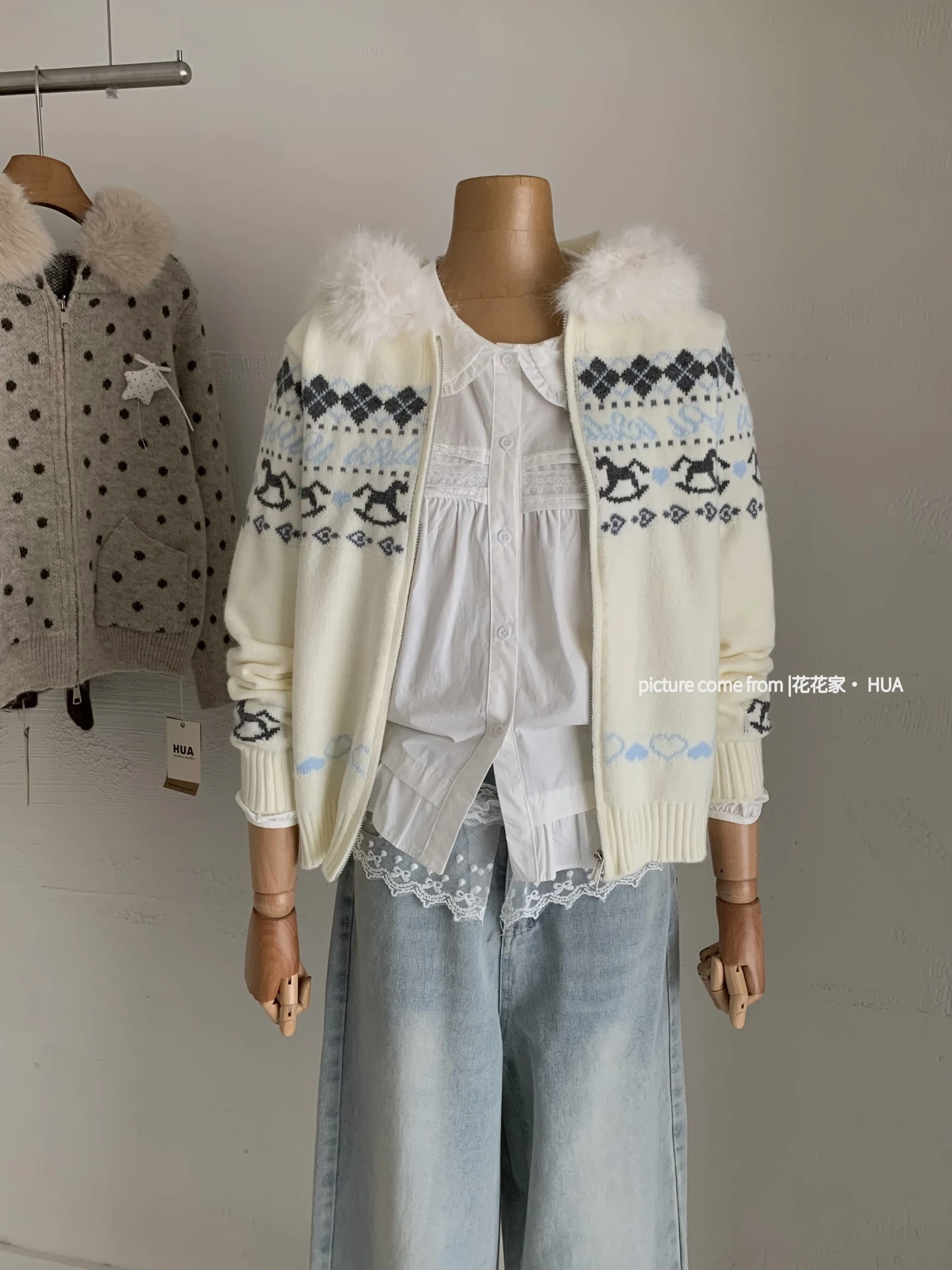 Ying Fashion Shop 費爾島緹花連帽外套 撞色大毛領連帽外套 針織衫外套 減齡毛衣外套