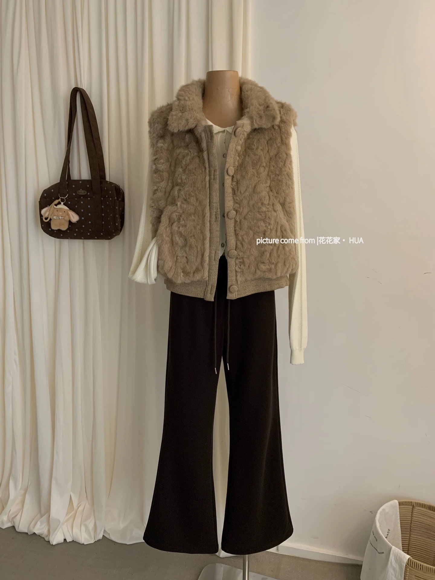 4452_6adb35e12429e.jpg.webp