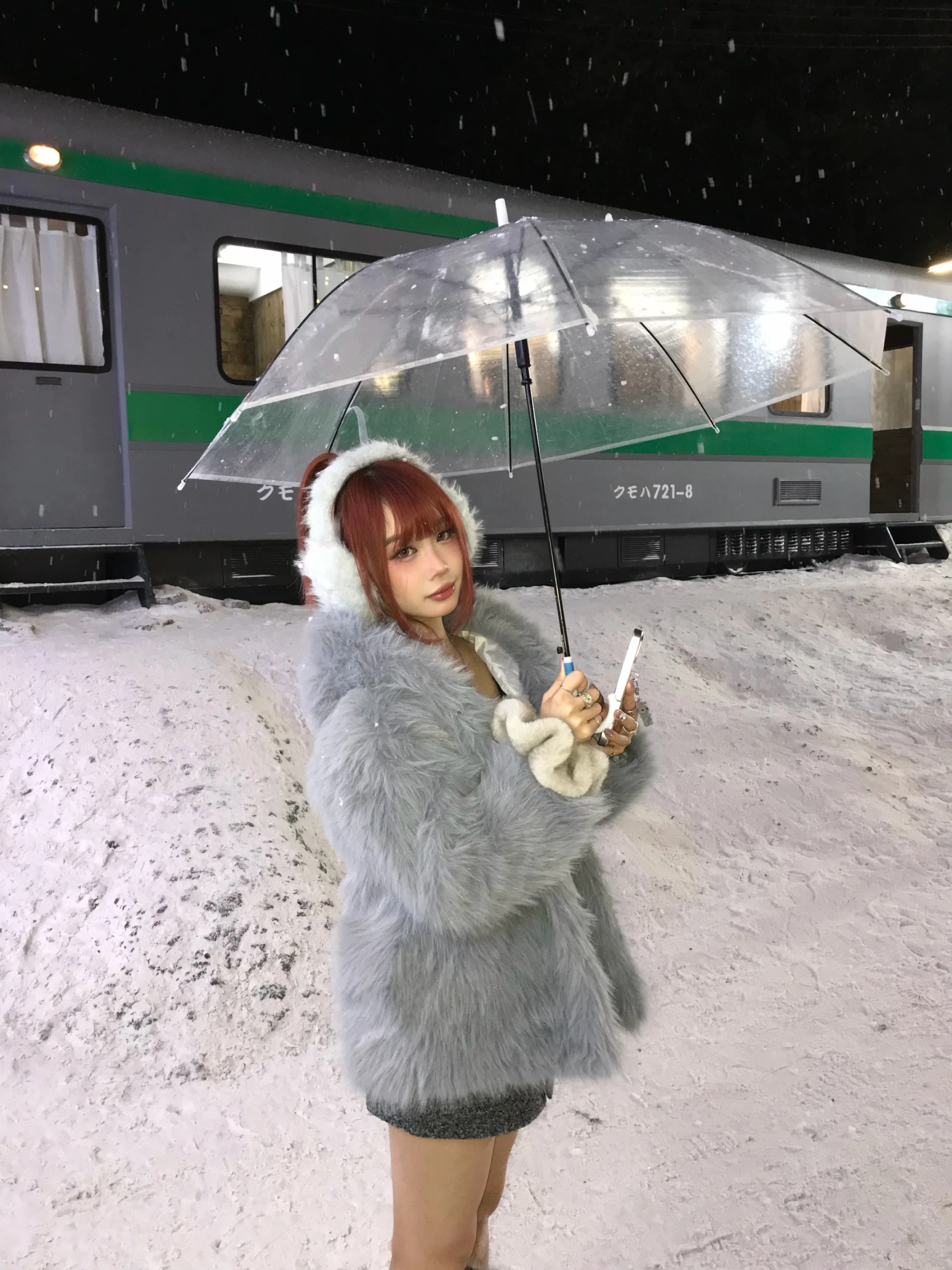 (現貨)DEC128連帽夾棉皮草中長版外套_灰