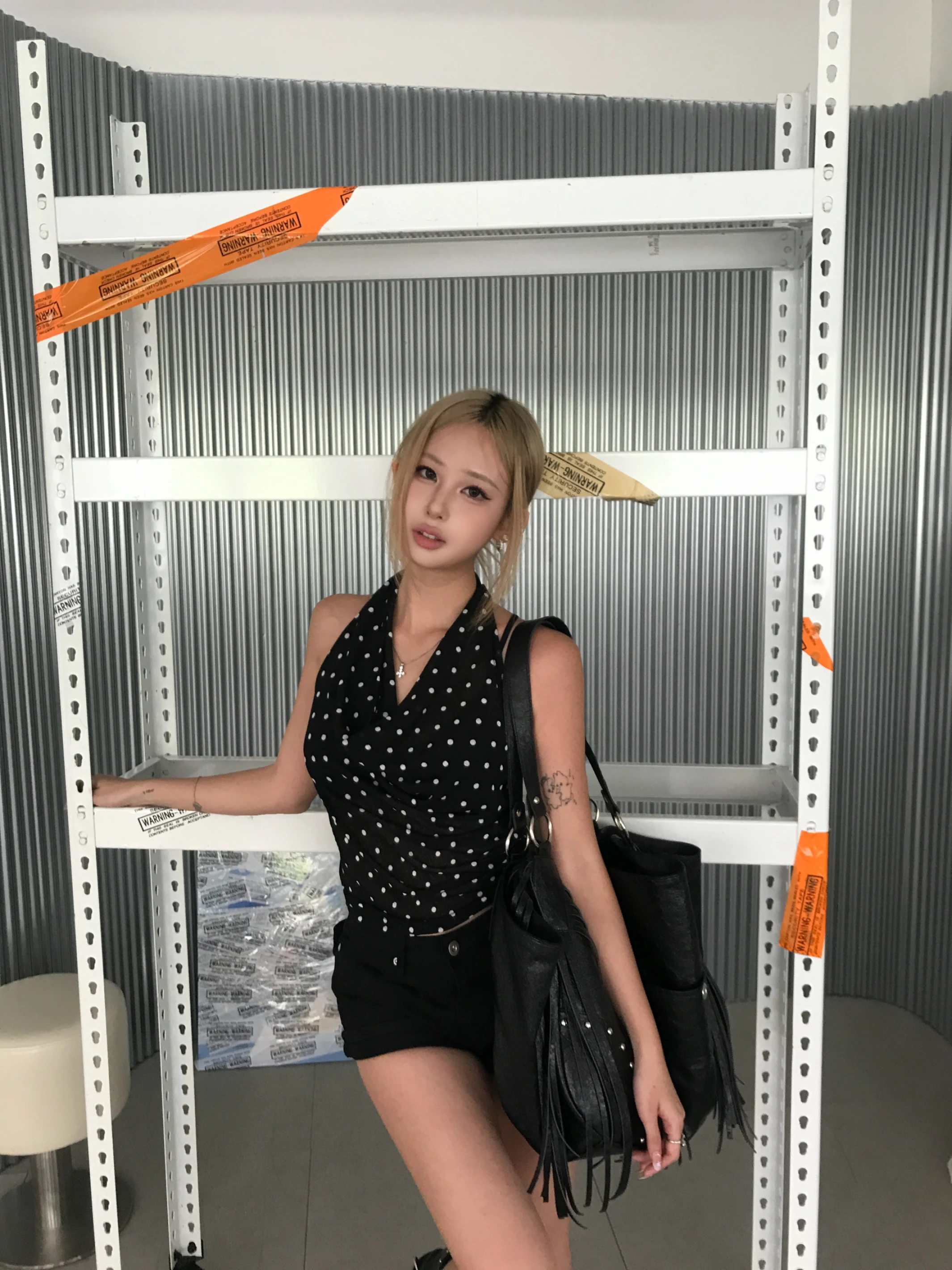 (現貨)🇰🇷MAY110 多穿!! 微透波點盪領上衣_黑