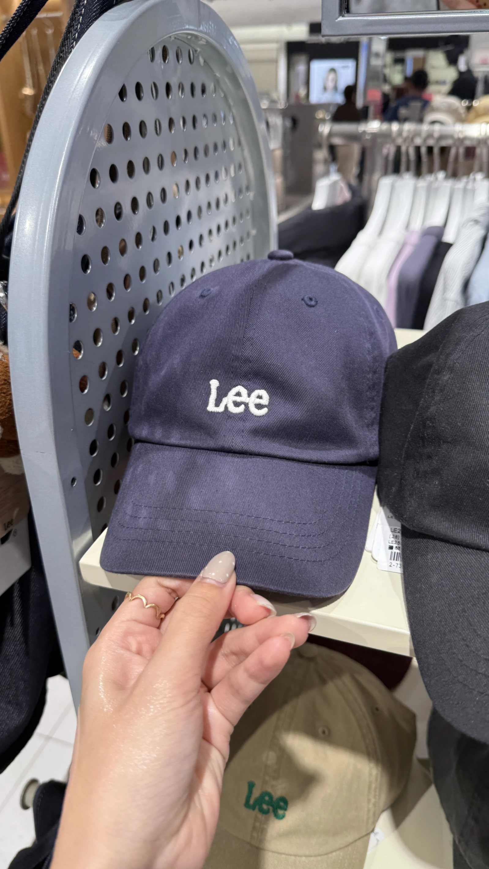 LEE帽子 顏色很多可以選
