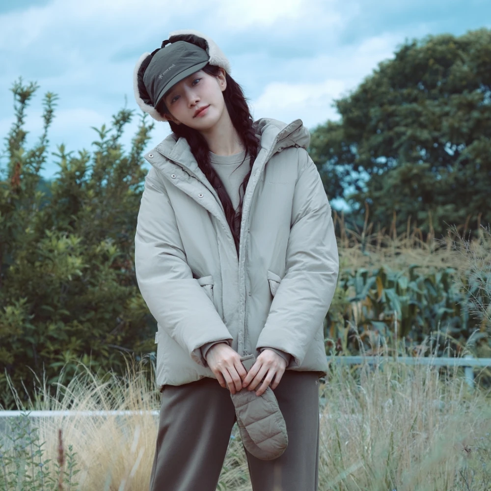 snow Peak City Camper 女款厚實連帽羽絨外套