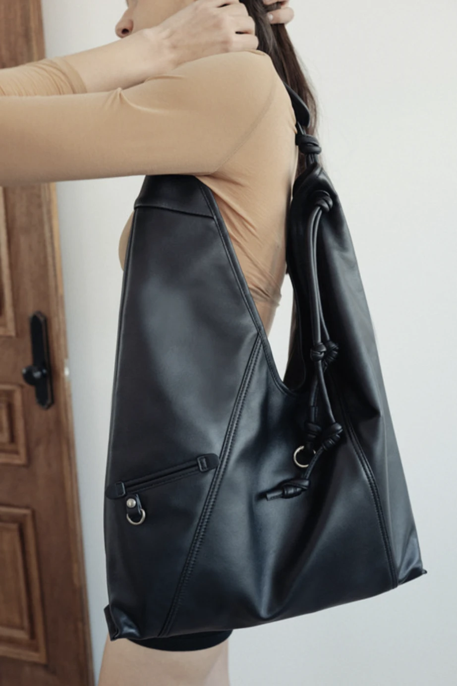 Archivépke 羊皮打結肩背大包 Knotted layer bag