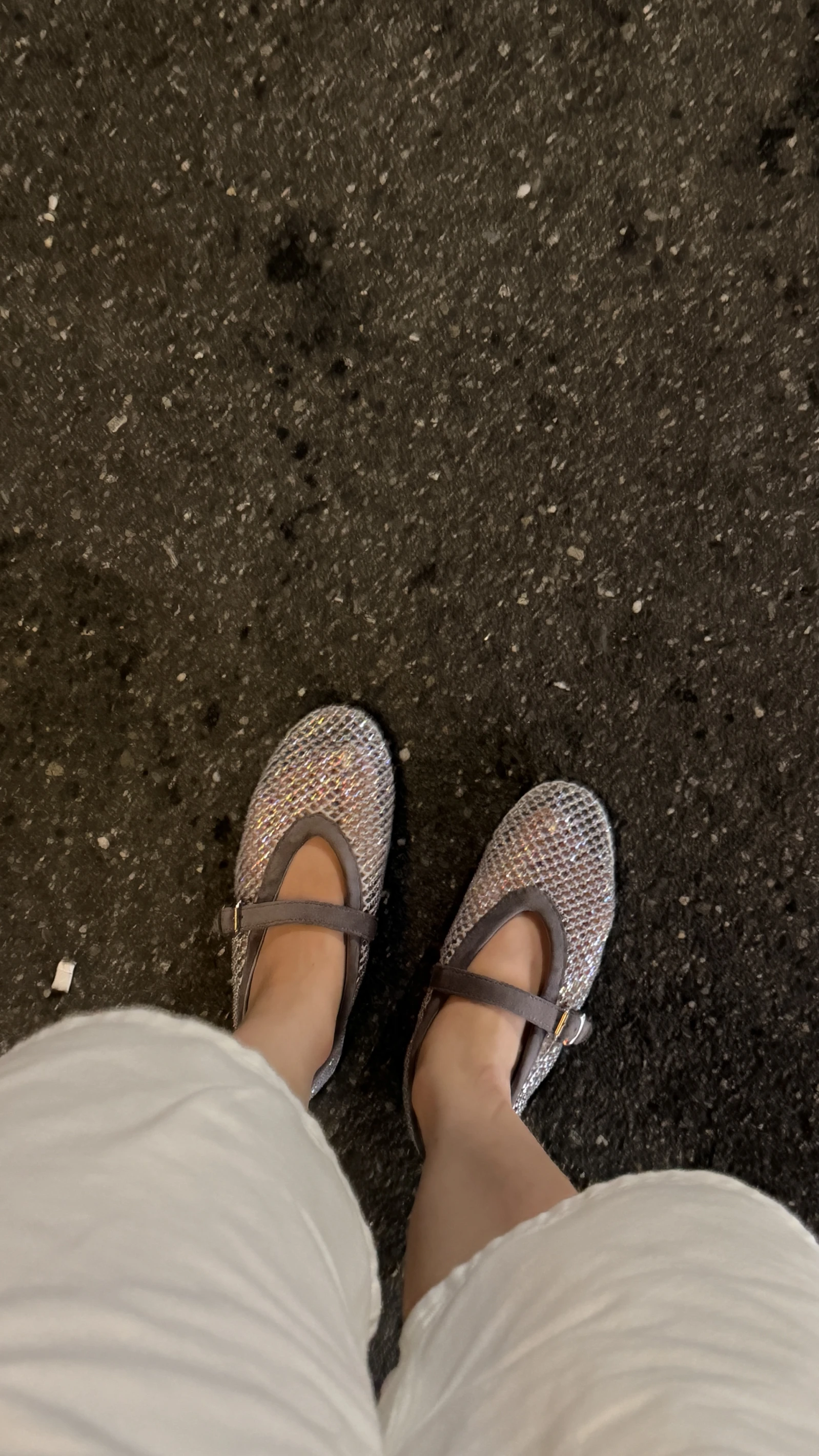 bling bling洞洞鞋