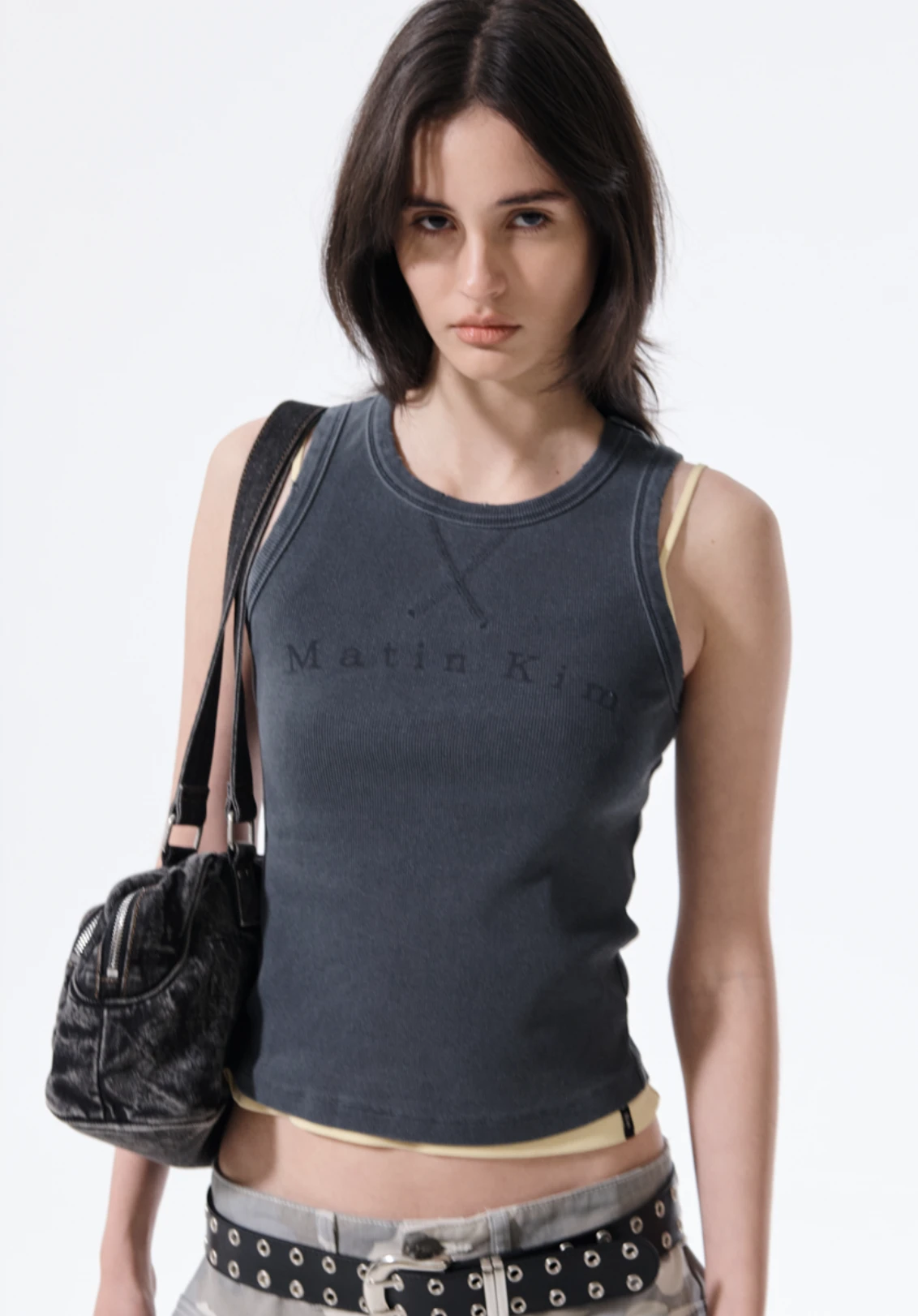 Matin kim 女款復古做舊LOGO背心