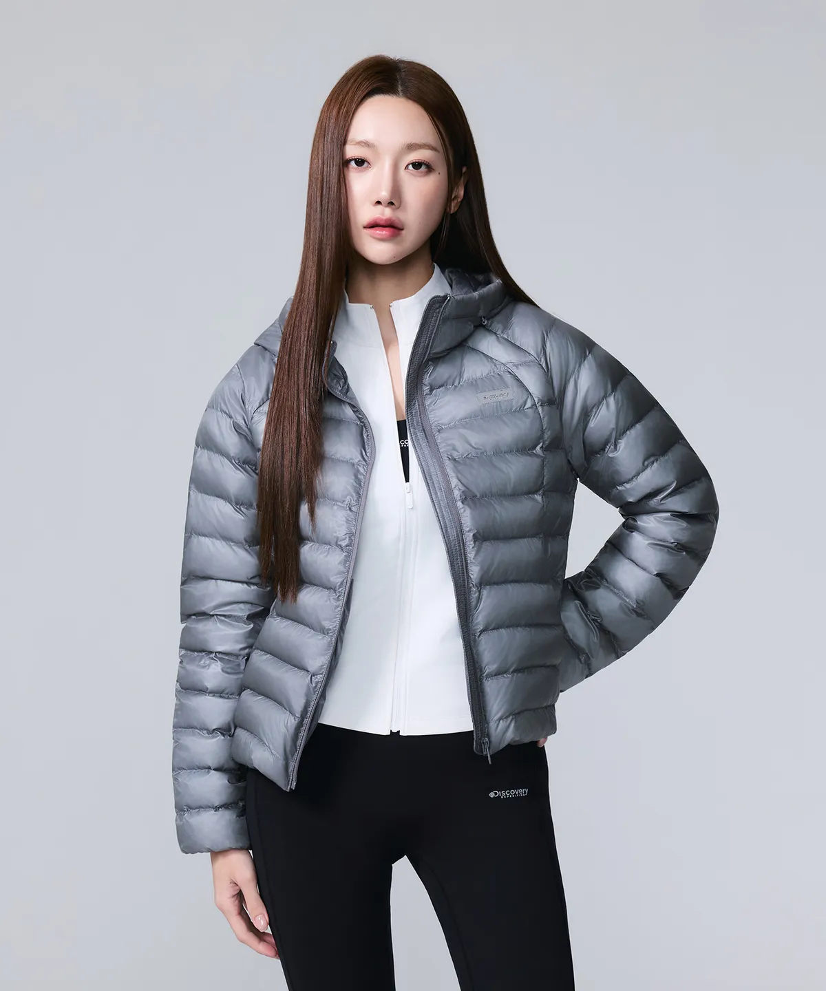 寧寧同款 Discovery 女款 AIRWELL 排骨輕量短版連帽鋪棉外套