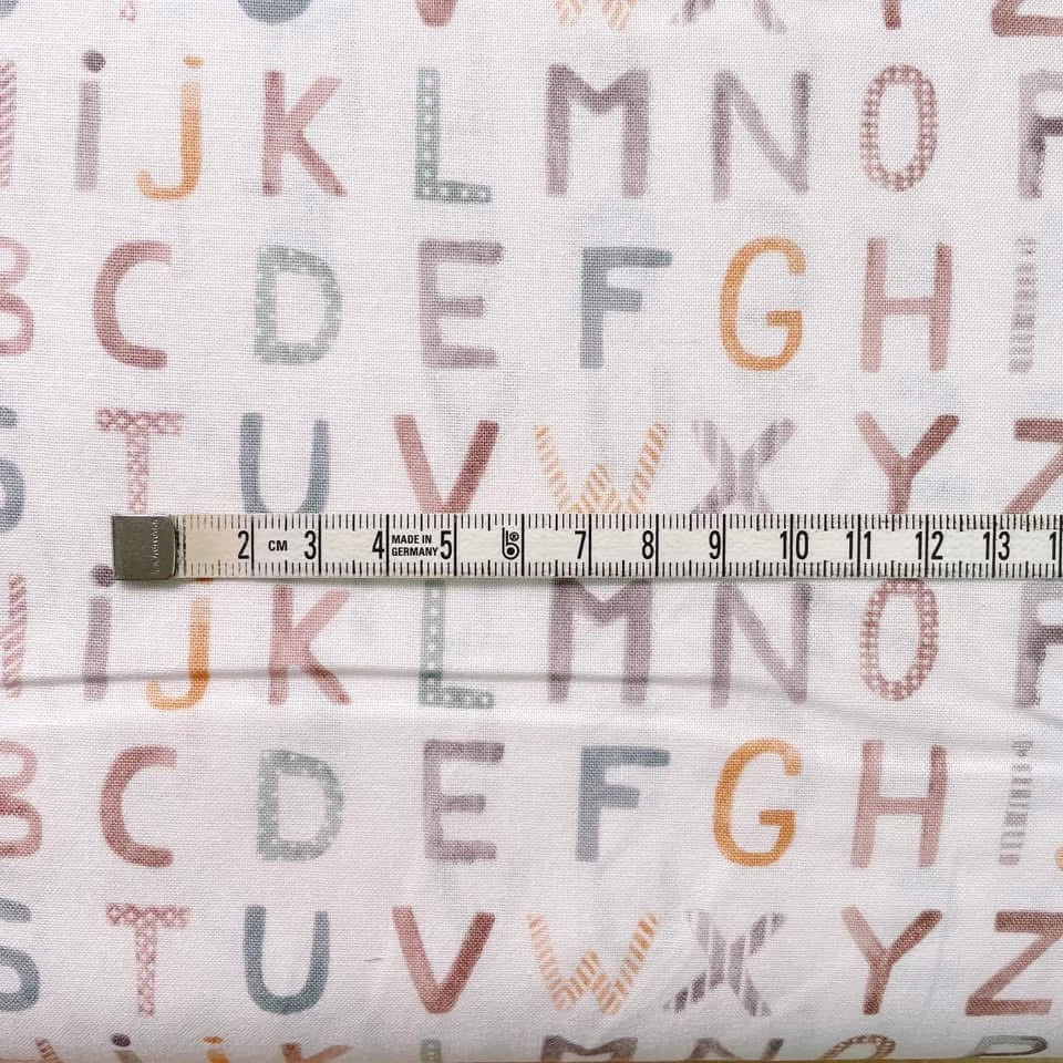 美國品牌印花棉布｜軟綿綿兔窩－字母