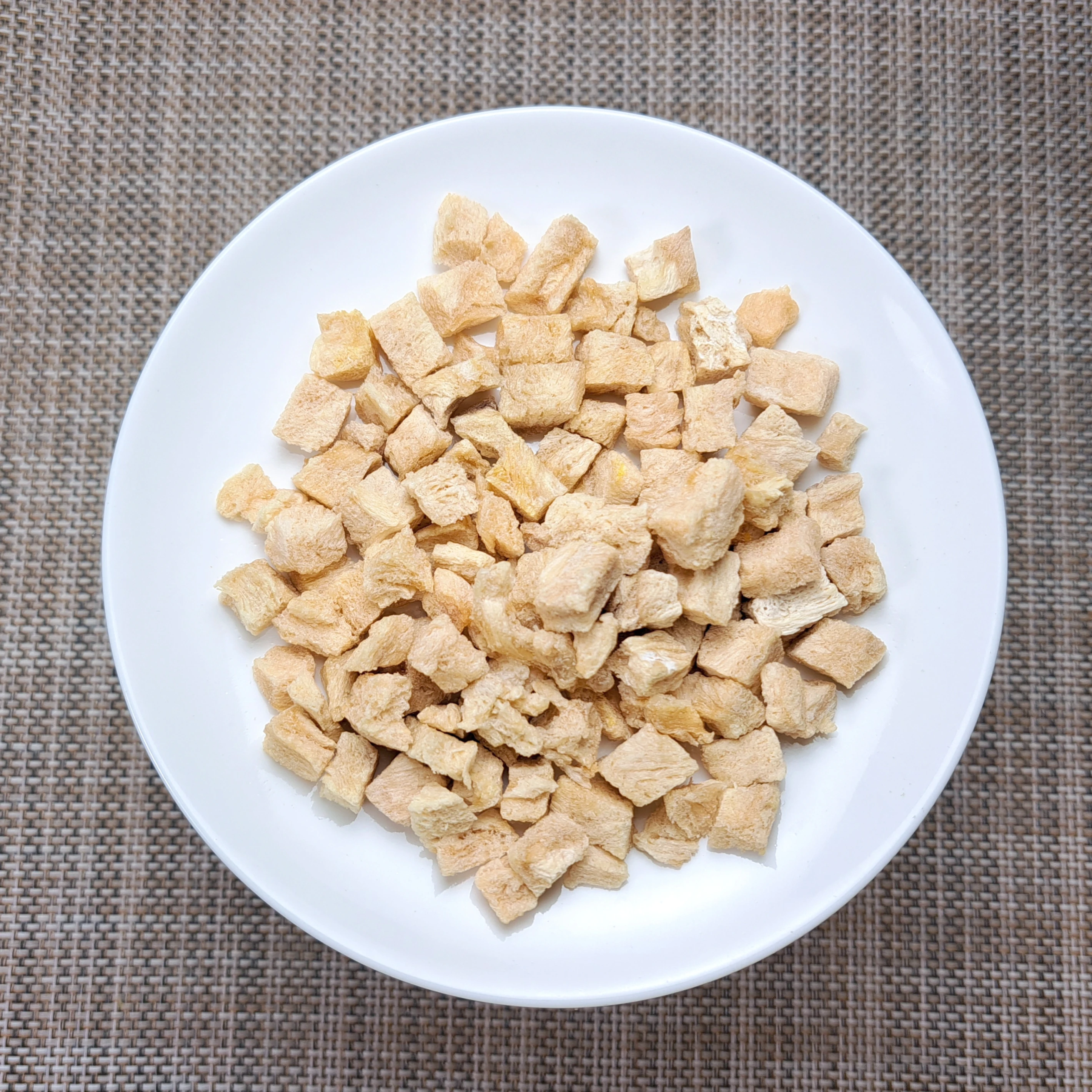 小叼饞貓用凍乾零食-鮮嫩雞肉小丁 140g