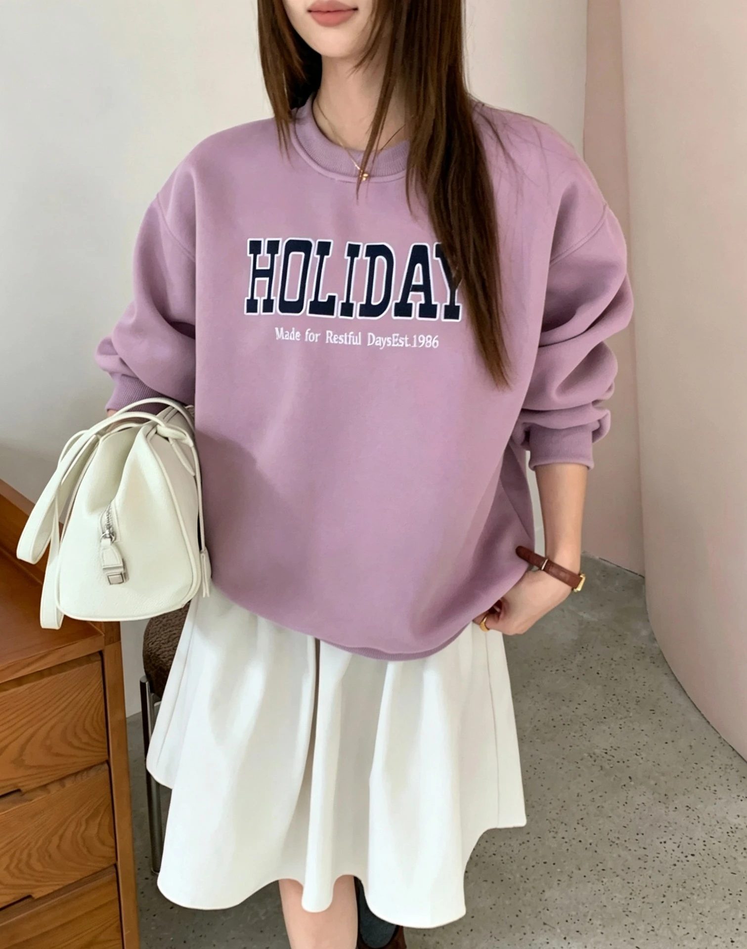 Holiday大學T 預購7951#