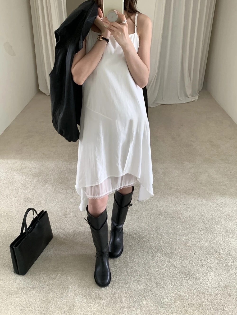 韓系清冷感下擺不規則洋裝
