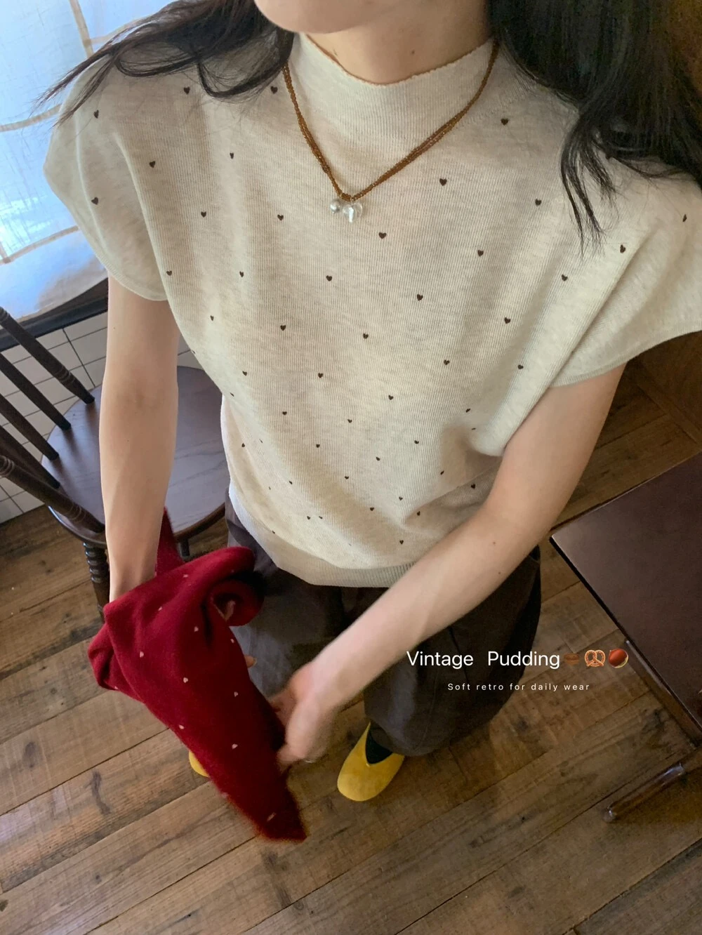半高領軟糯愛心印花針織衫