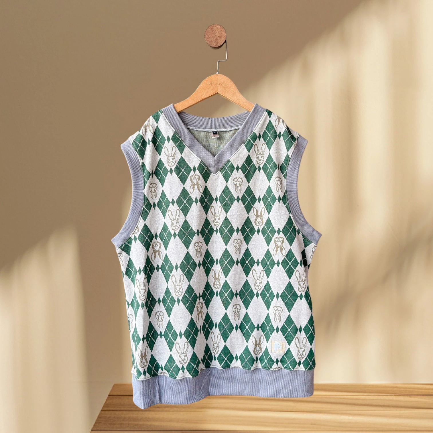 ＋HAyU 小川學 兔兔針織-阿爸針織背心/L