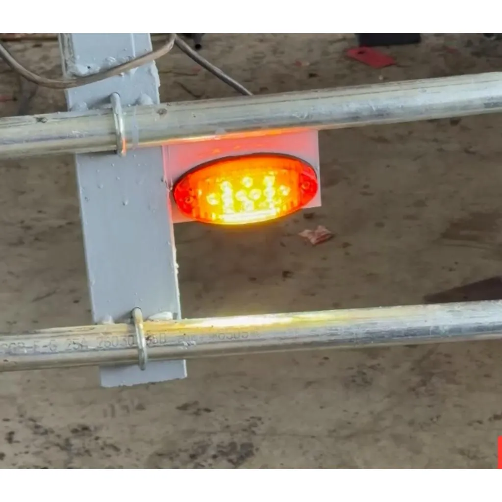 有發票統編 LED 側燈 邊燈 方向燈 小燈 12V 24V 橢圓 卡車 拖車 板車 垃圾車 遊覽車 客運 剎車燈