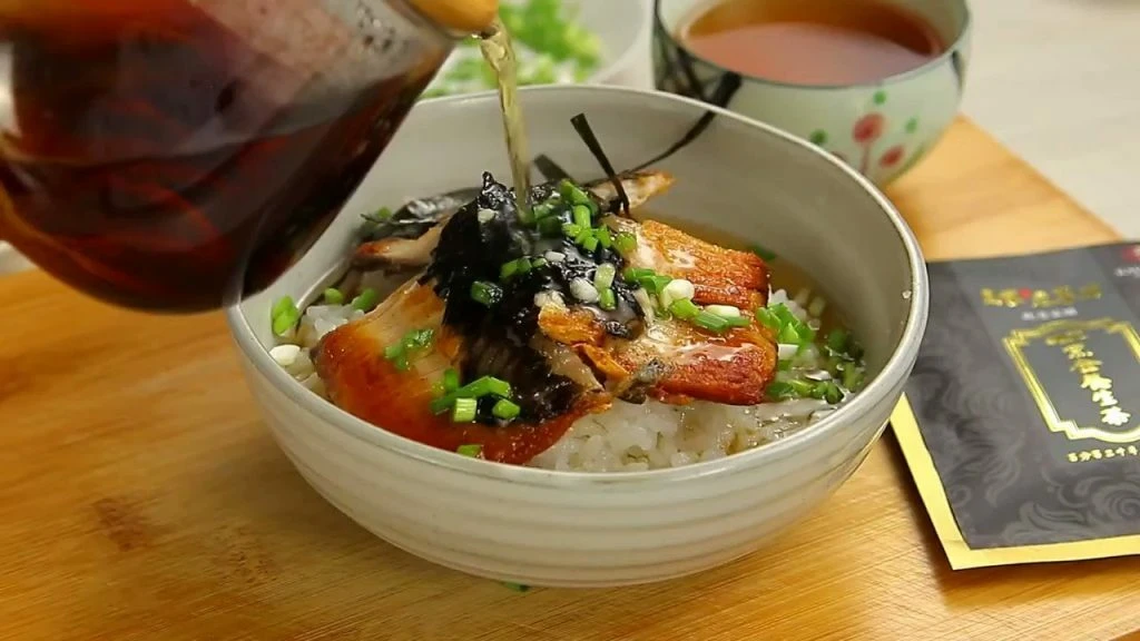 【黑金養生茶泡飯】一壺老菜脯茶，就能簡單製作茶泡飯