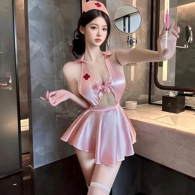 °• 𝘔𝘖𝘔𝘖𝘕𝘈 •°🫧現貨🫰粉緞心跳護 性感護士角色扮演裸背制服誘惑純欲免脫睡衣套裝 護士服 護士裝 護士1320