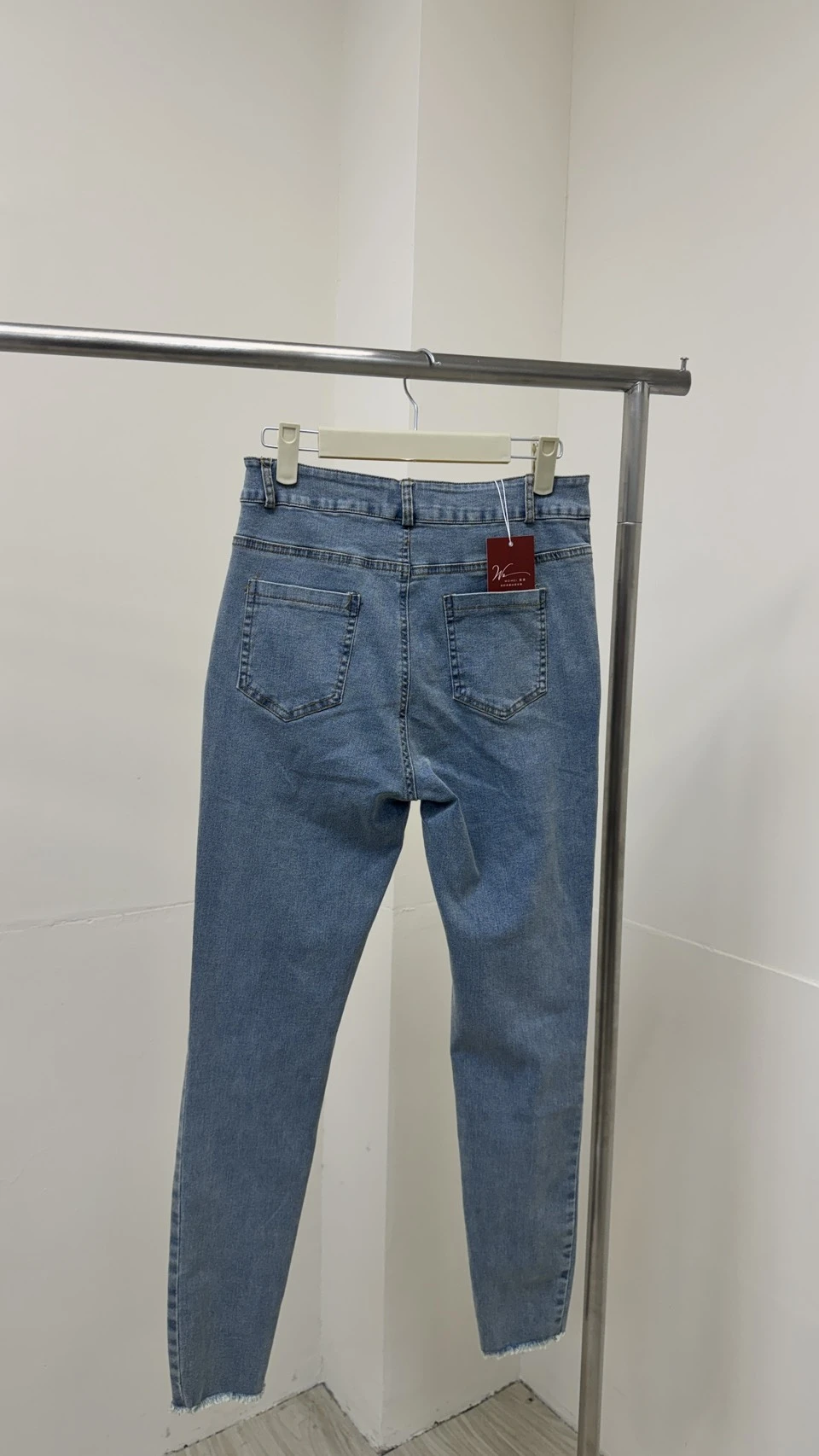 6775淺藍割破牛仔褲