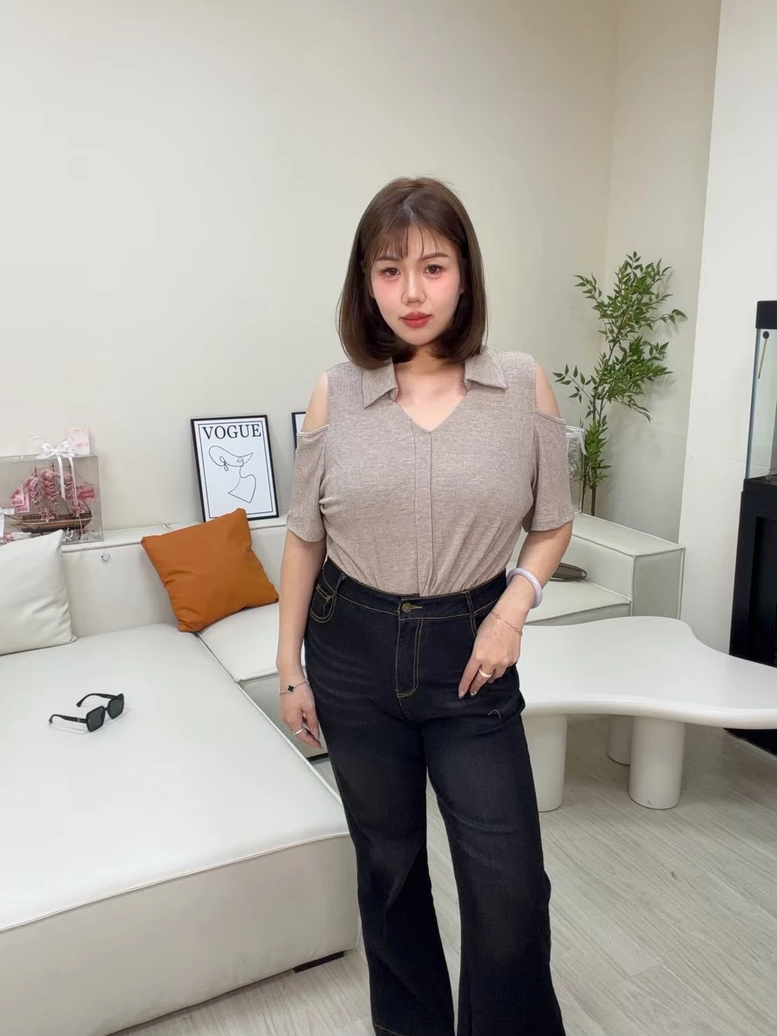 6803 刷色牛仔喇叭褲