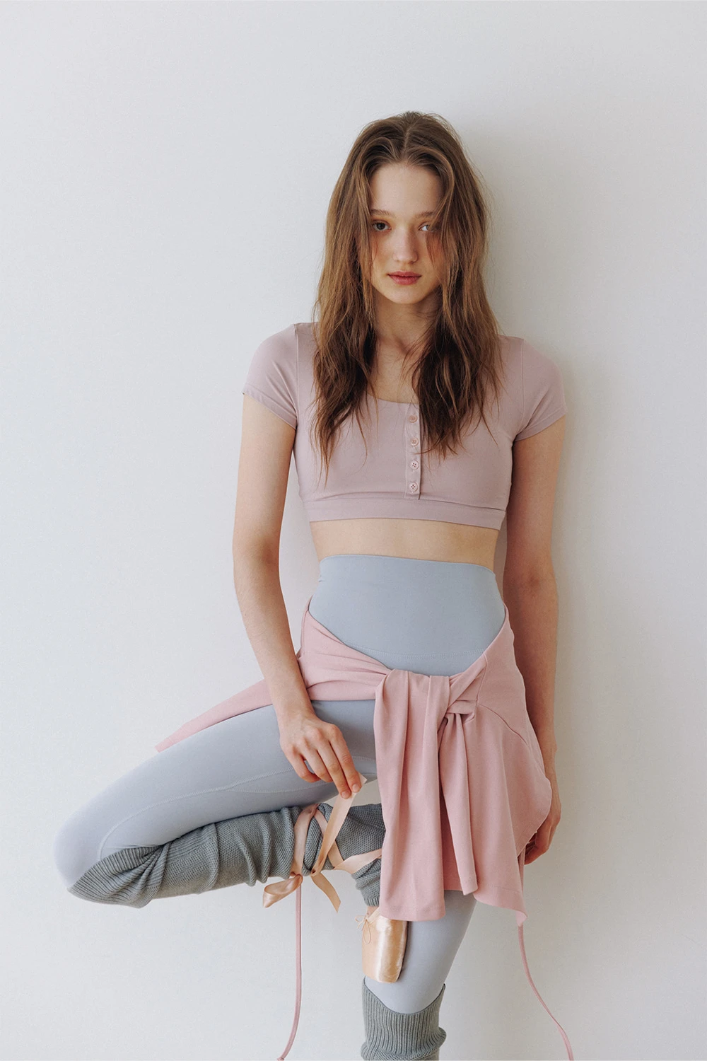 Raran U neck button top