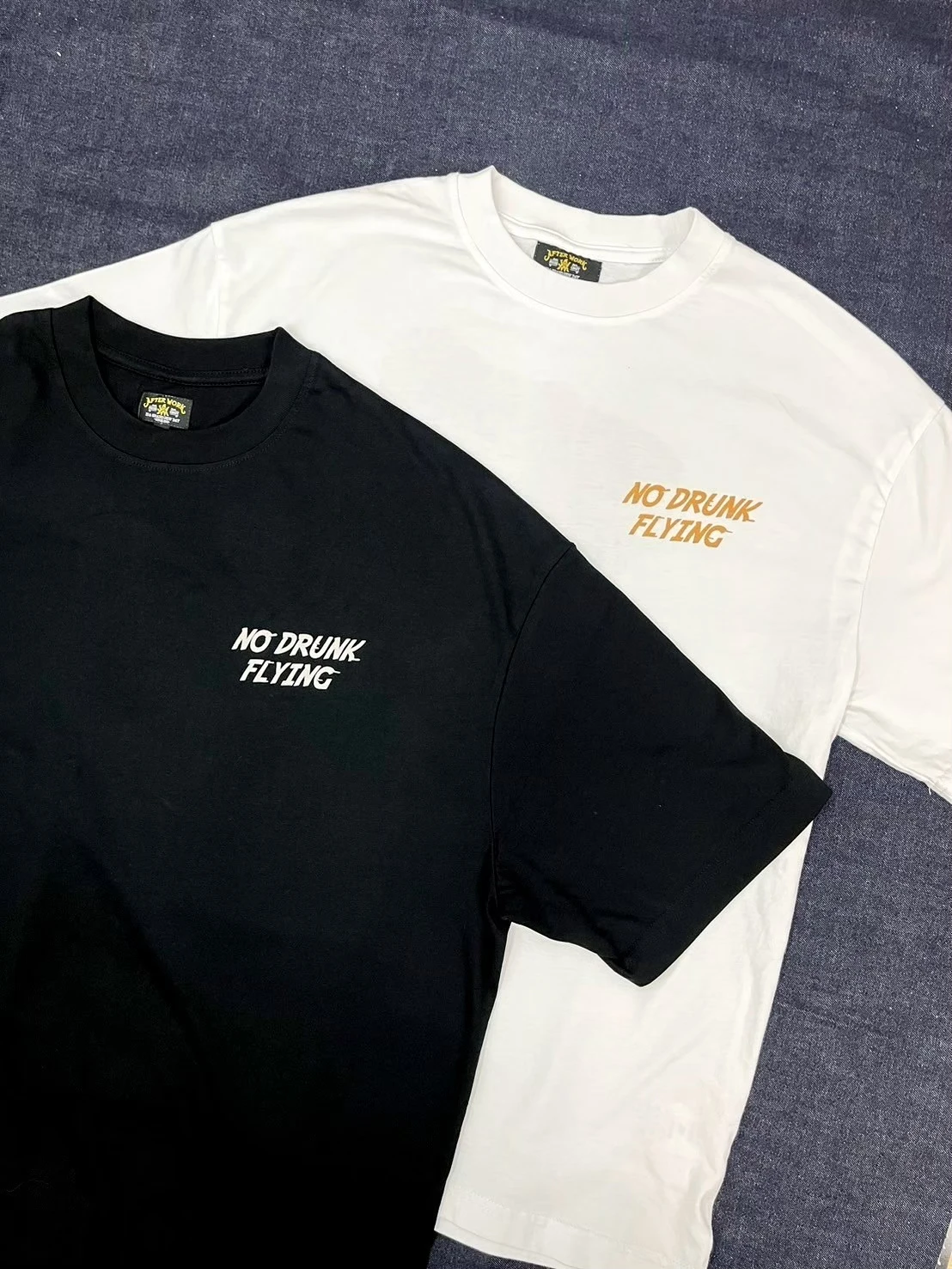 AFTER WORK-NO DRUNK FLYING T-SHIRT 白/黑