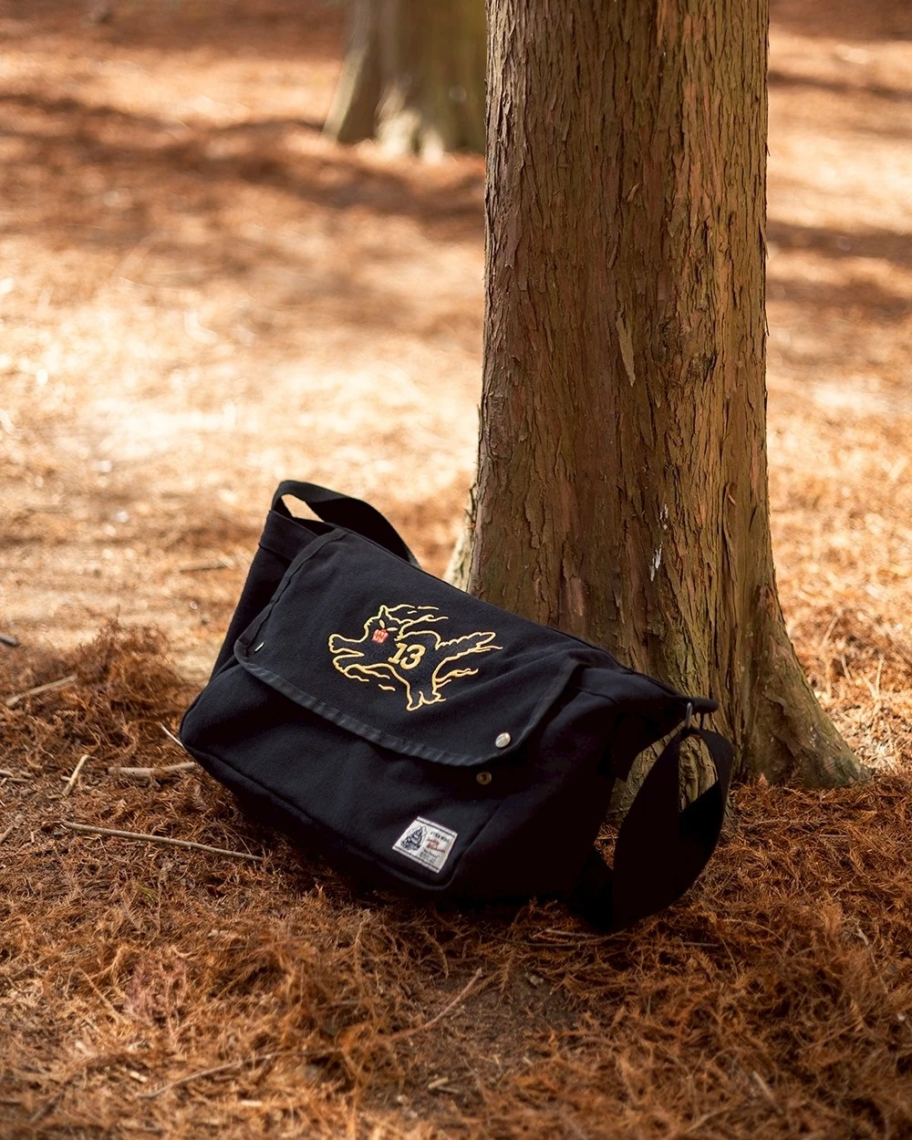 AFTER WORK-13 Flame Black Cat Mail Bag 13 火焰黑貓郵差包