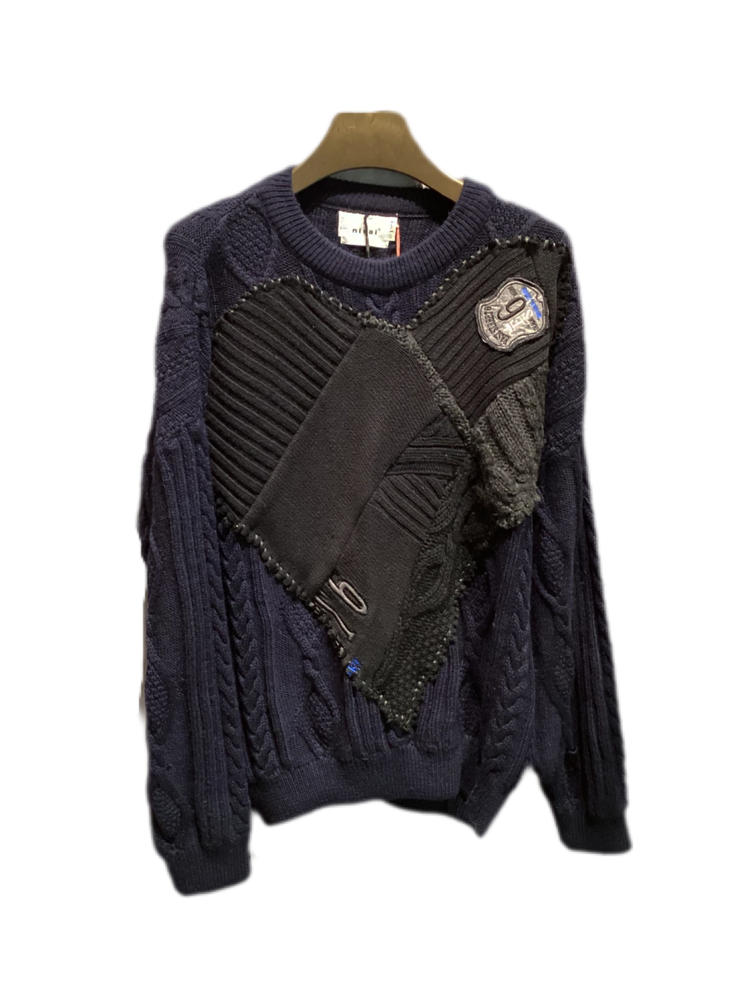 NISAI East street 6 sweater