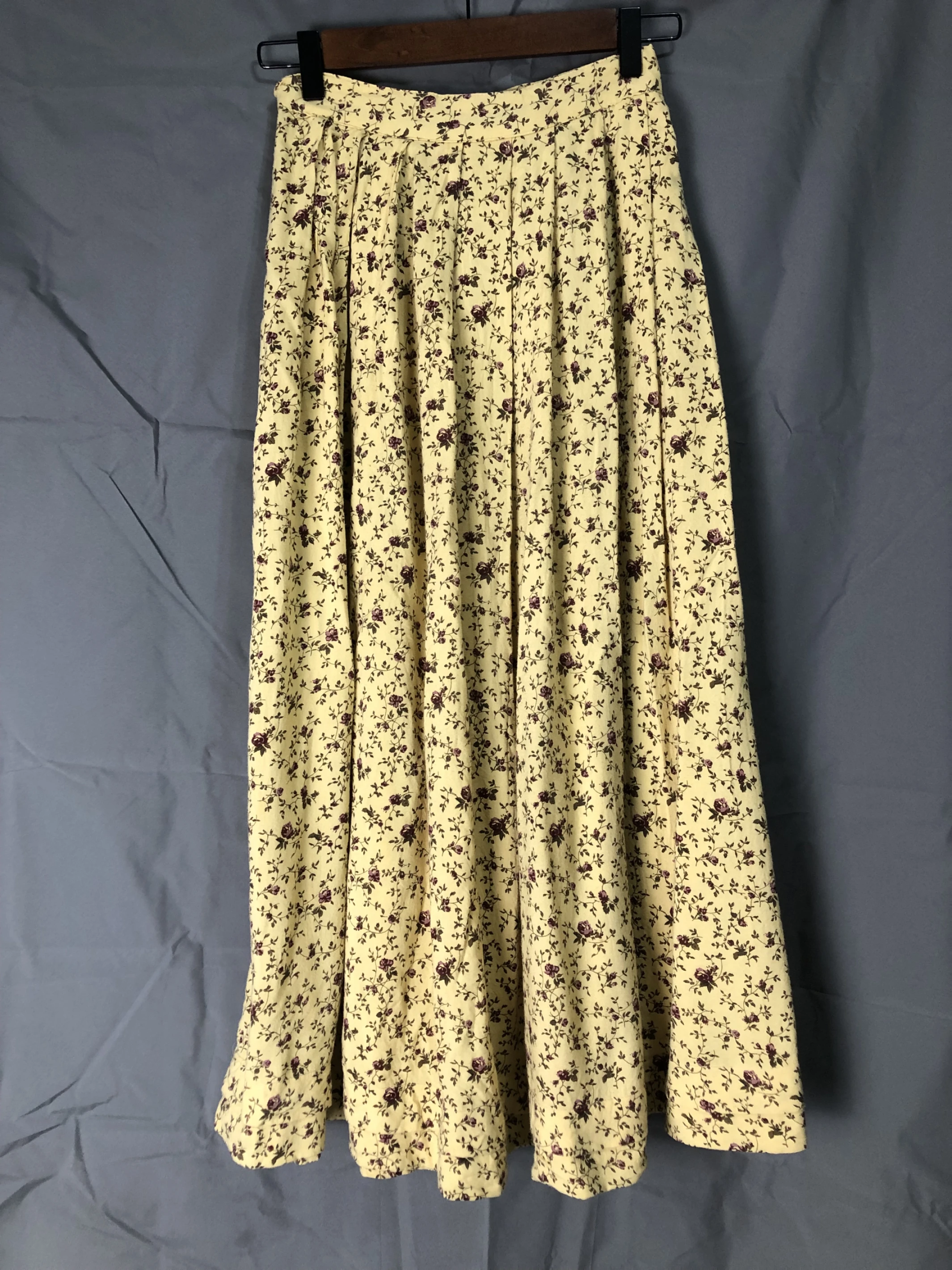 SISLEY 90S 碎花長裙