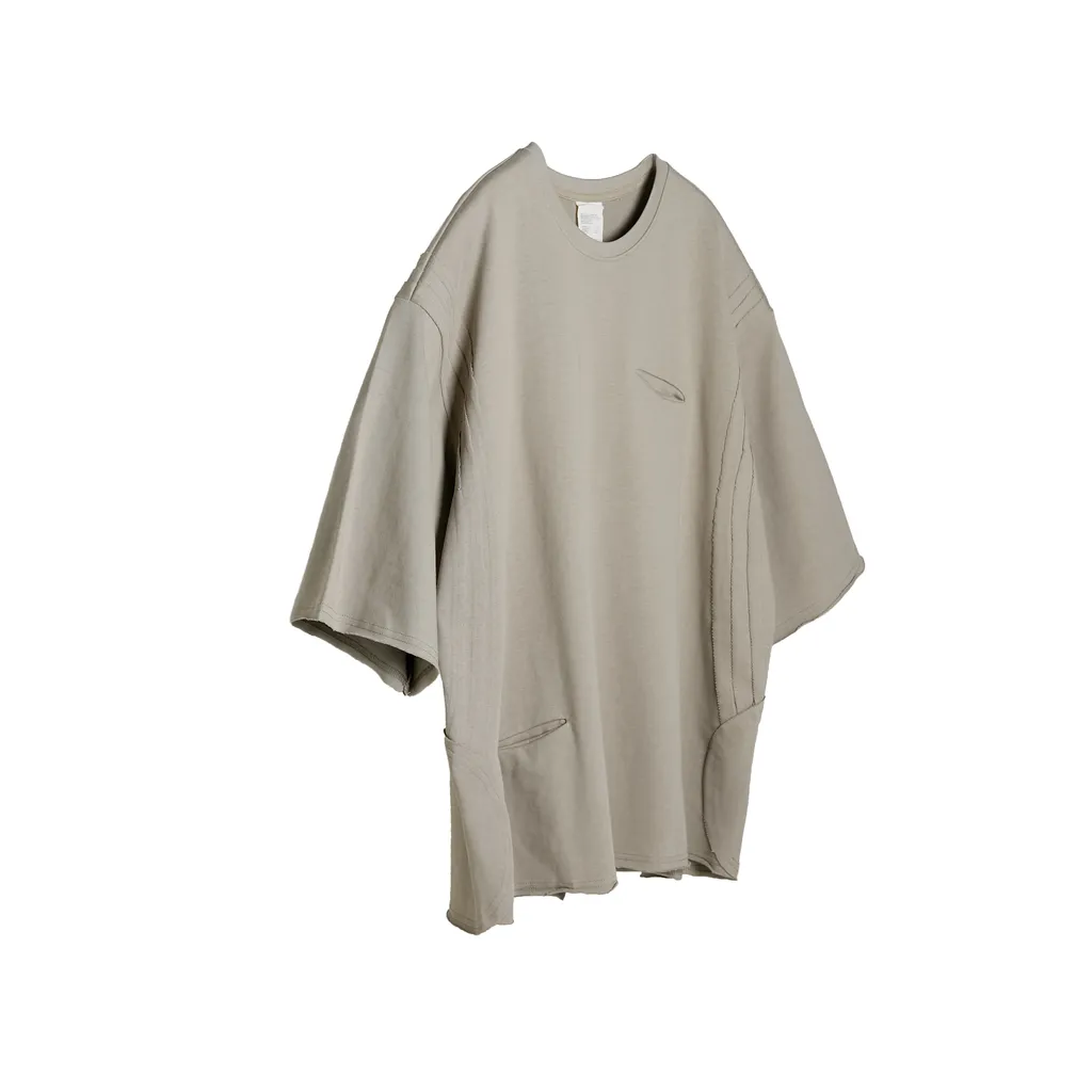 VACANT-Double Pockets Tee