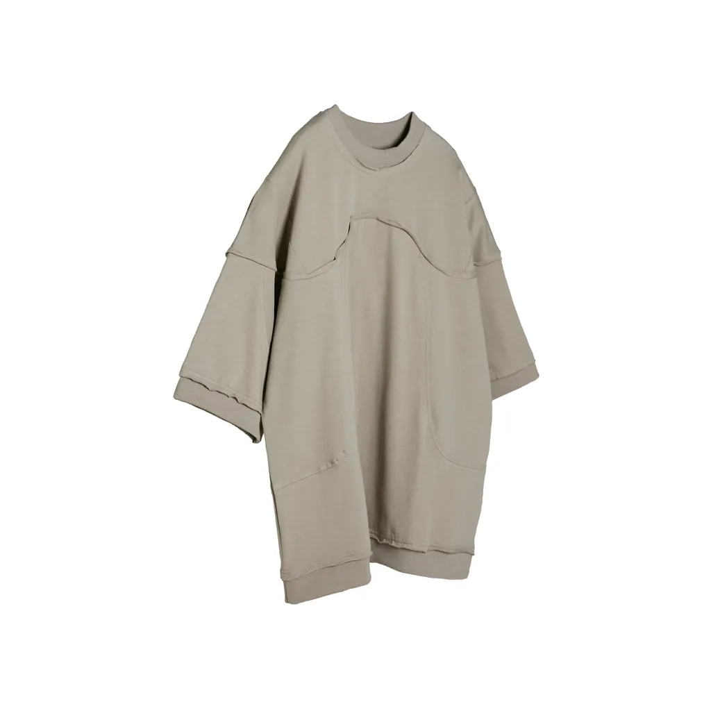VACANT-High Neck Tee