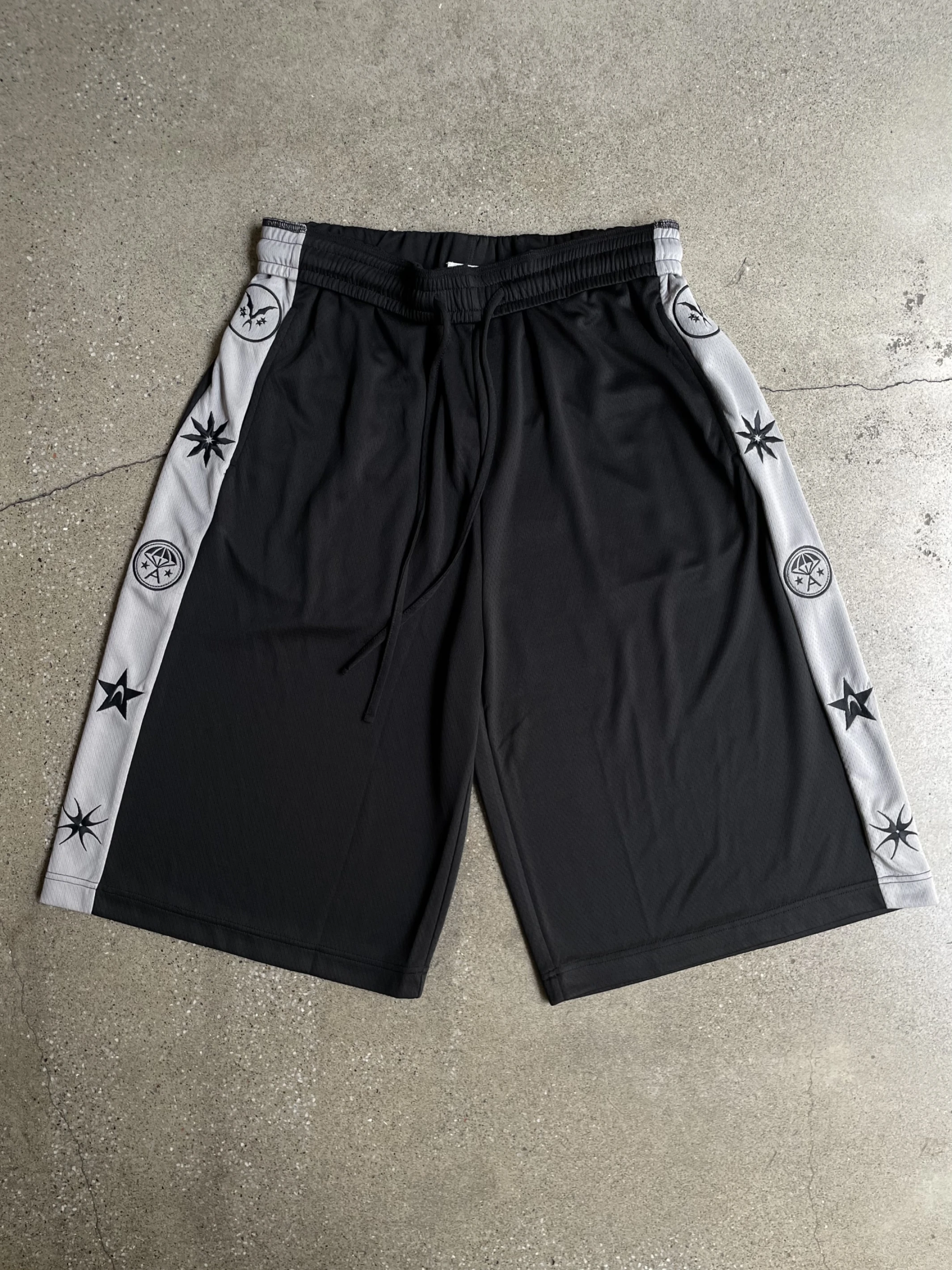ANOMALIES-Black Military badge waist-turning sports meet capri shorts