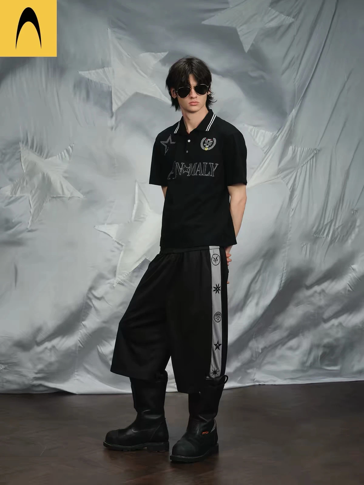 ANOMALIES-Black Military badge waist-turning sports meet capri shorts