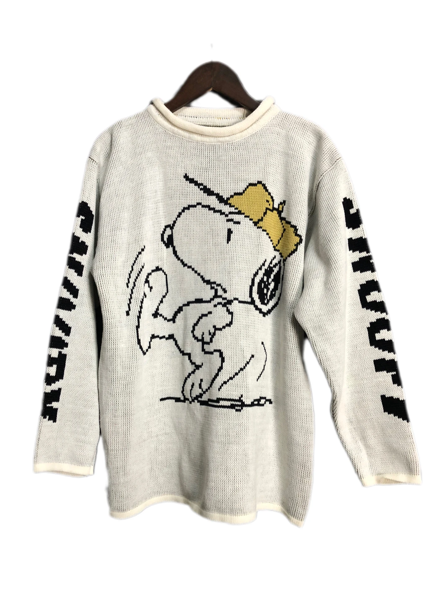 80s vintage peanuts snoopy knit sweater