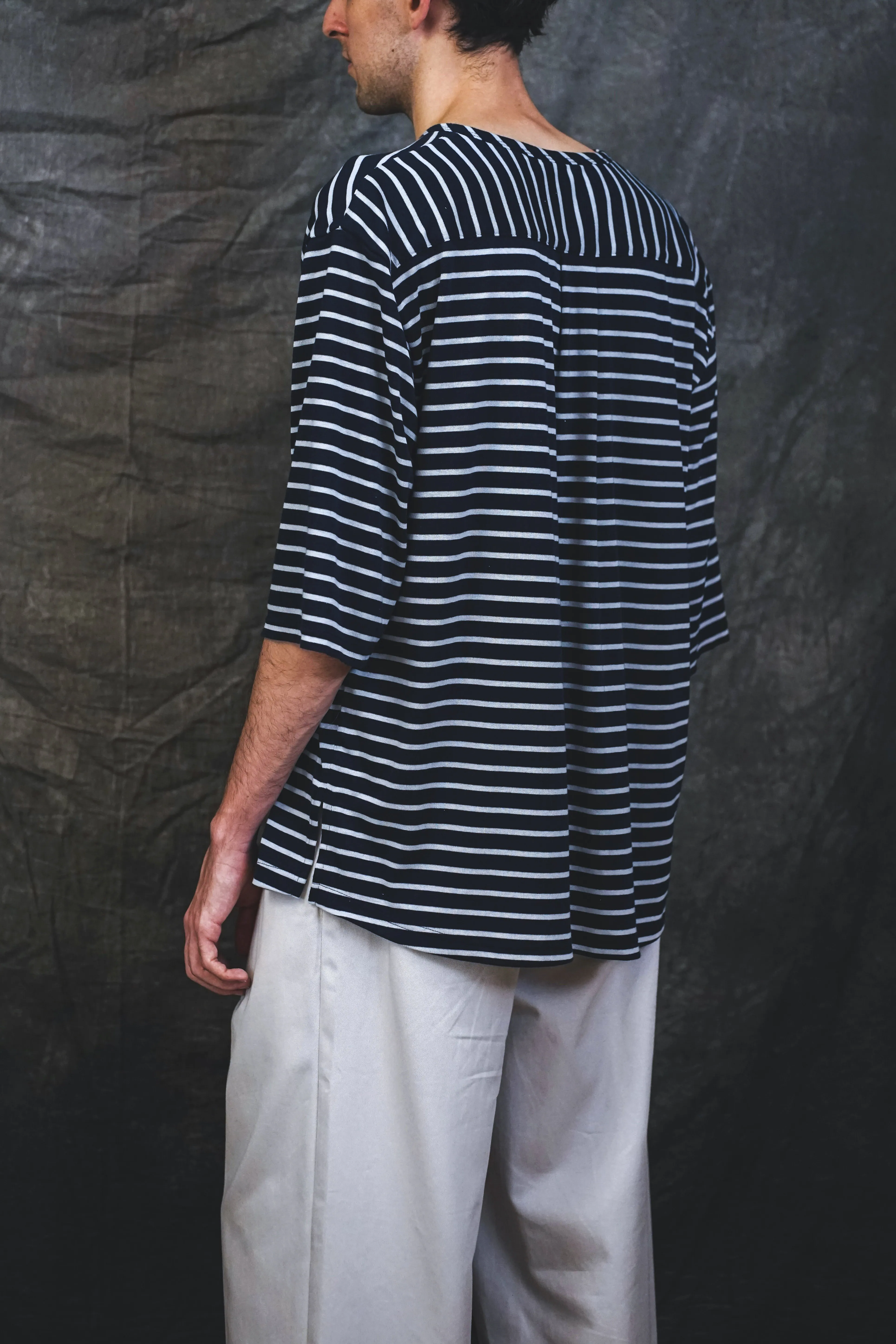 FOLLY CLUB-Ordinary Lives Oversized Ｈalf-Sleeve Henley Shirt
