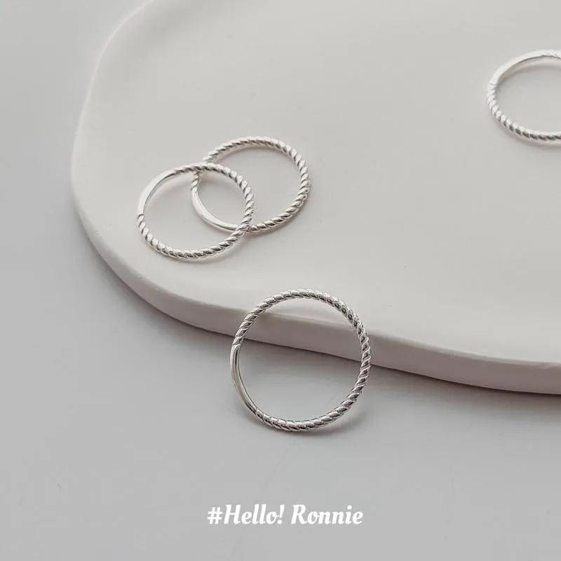 ✨Hello!Ronnie✨現貨S925通體純銀戒指 純銀戒指 純銀尾戒 自訂款細麻花戒指尾戒