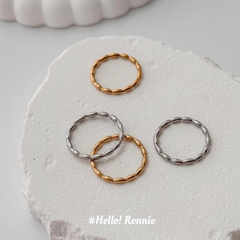 ✨Hello!Ronnie✨ 現貨316L通體鈦鋼戒指 醫療鋼戒指 超日常百搭小米粒戒指 金/銀