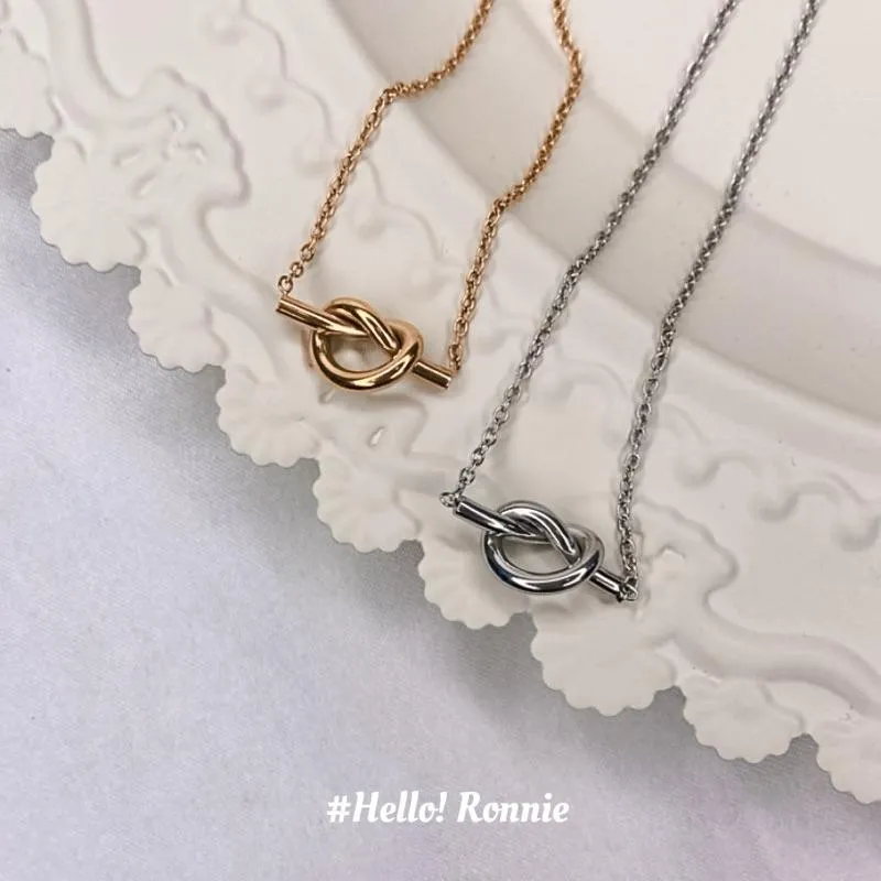✨Hello!Ronnie✨現貨316L通體鈦鋼項鍊 醫療鋼項鍊 韓系質感紐結項鍊 金/銀