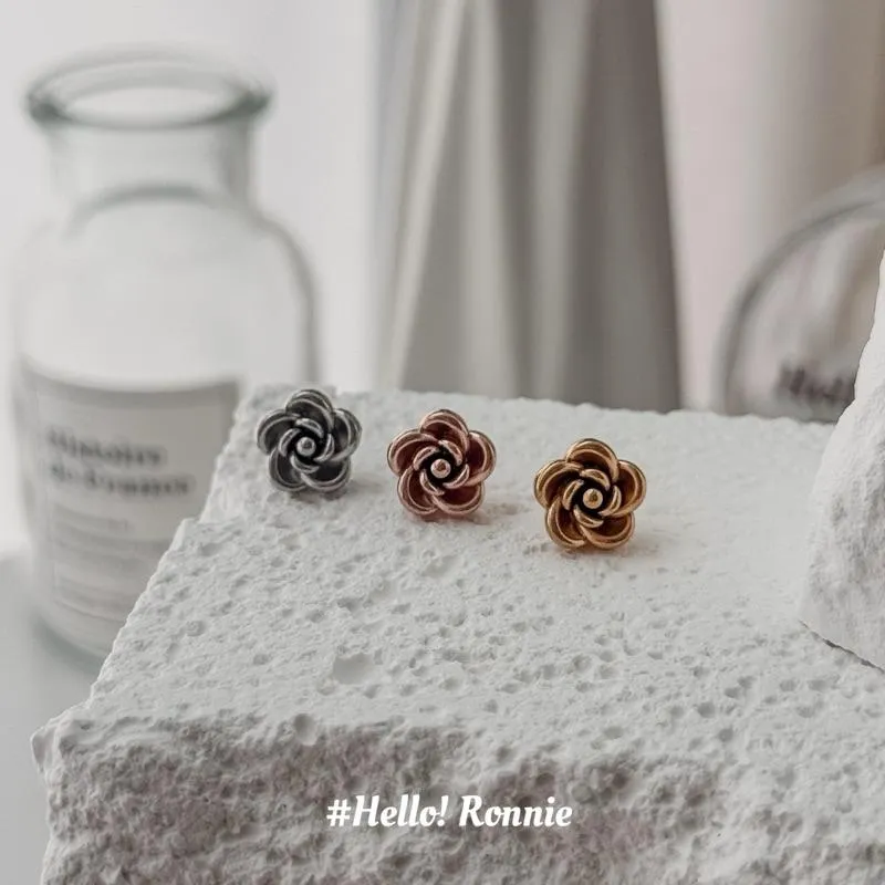 ✨Hello!Ronnie✨現貨316L通體鈦鋼耳環 醫療鋼耳環 超美玫瑰花耳環 金/銀/玫瑰金