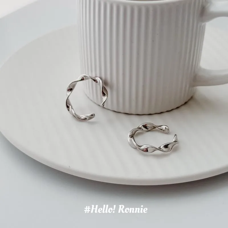 ✨Hello!Ronnie✨現貨S925通體純銀戒指 純銀戒指 純銀開口戒指 質感波浪開口戒指