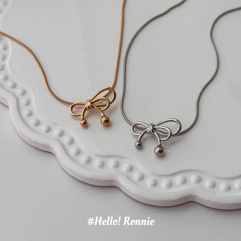 ✨Hello!Ronnie✨現貨316L通體鈦鋼項鍊 醫療鋼項鍊 不對稱蝴蝶結蛇骨項鍊 金/銀